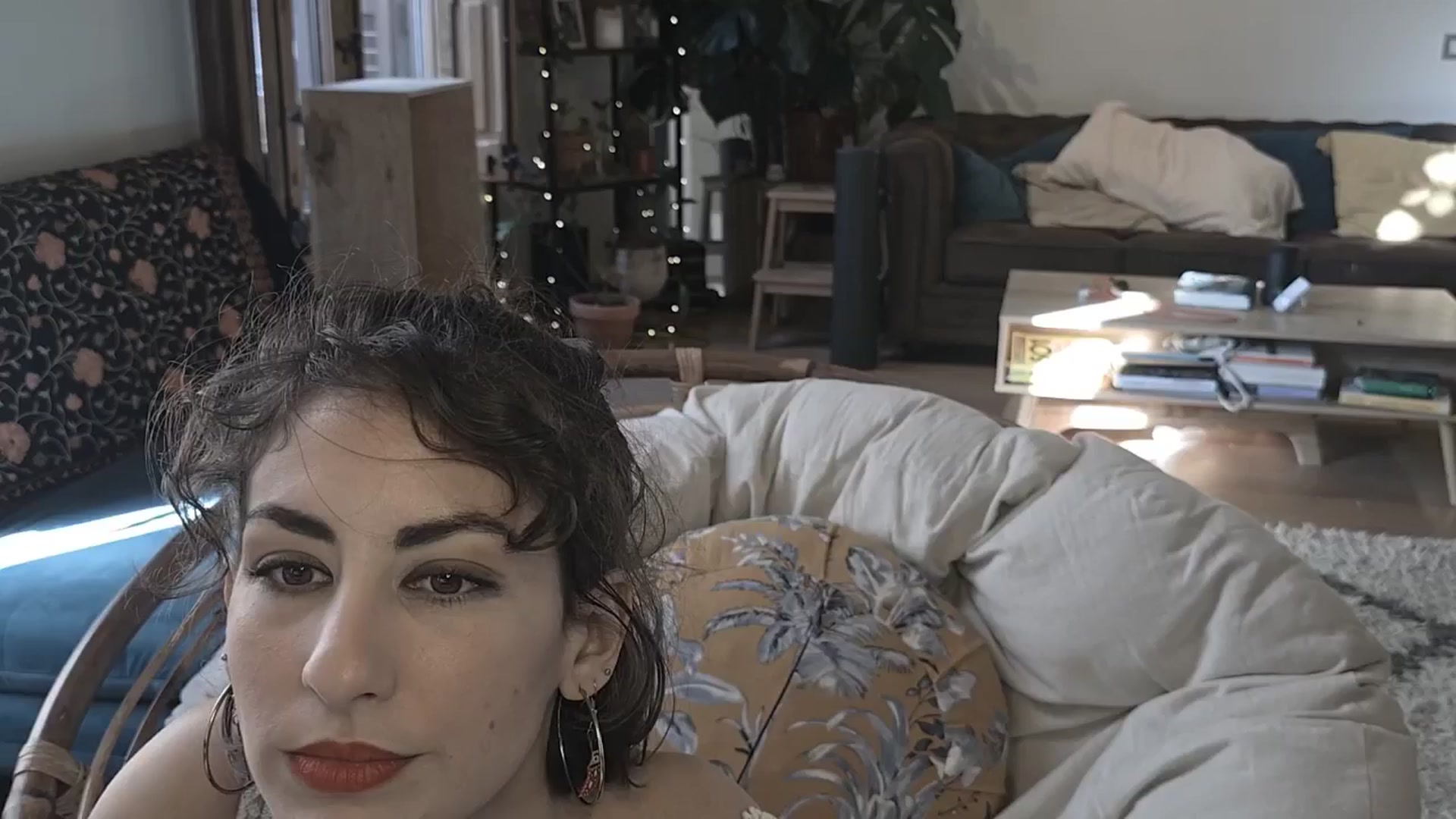Gallery image thumbnail from TulaLulaVida's myfreecams stream on, 01/11/2025, 14:15 image 6 of 20