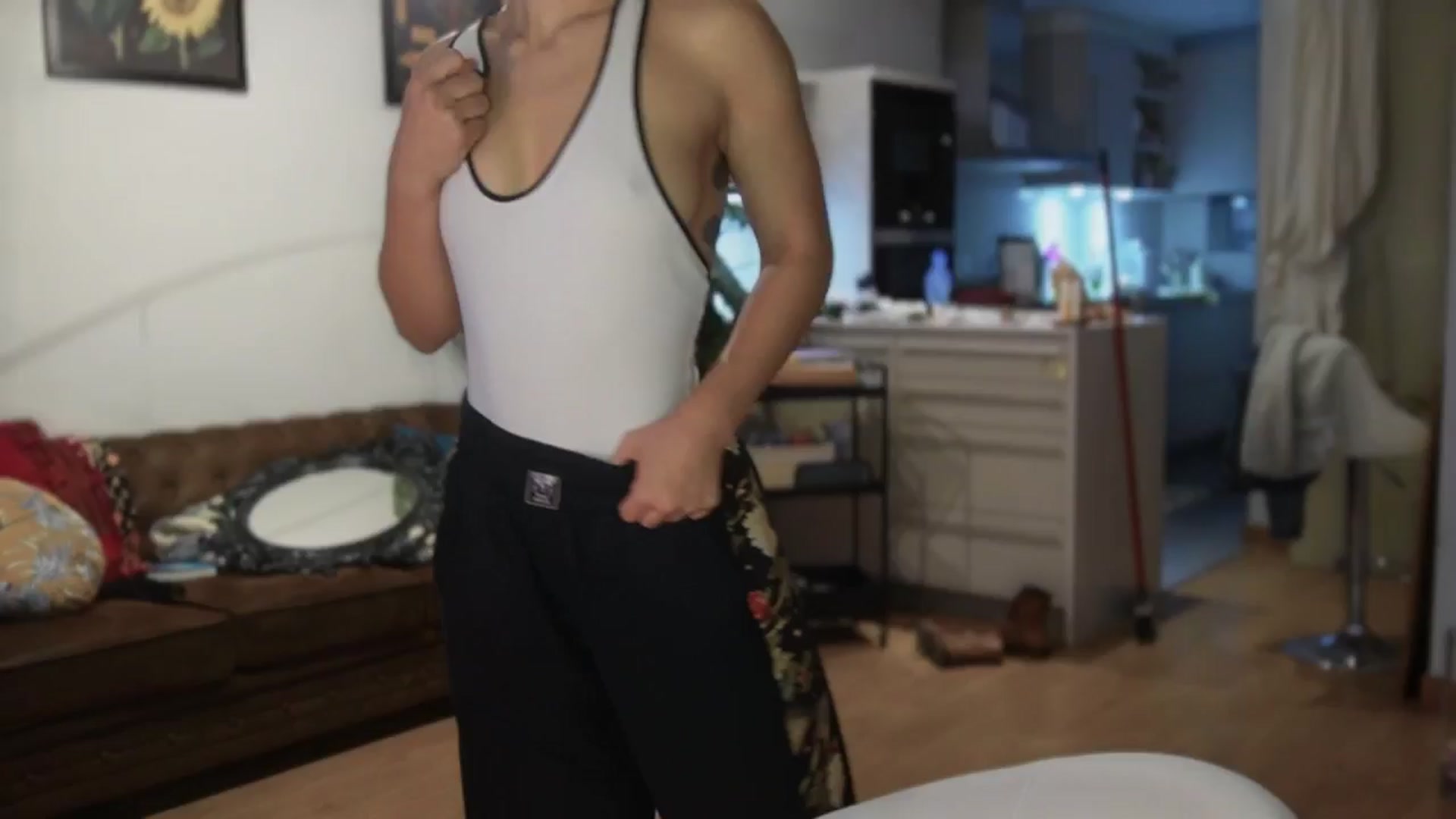 Gallery image thumbnail from TulaLulaVida's myfreecams stream on, 02/09/2025, 17:03 image 10 of 20