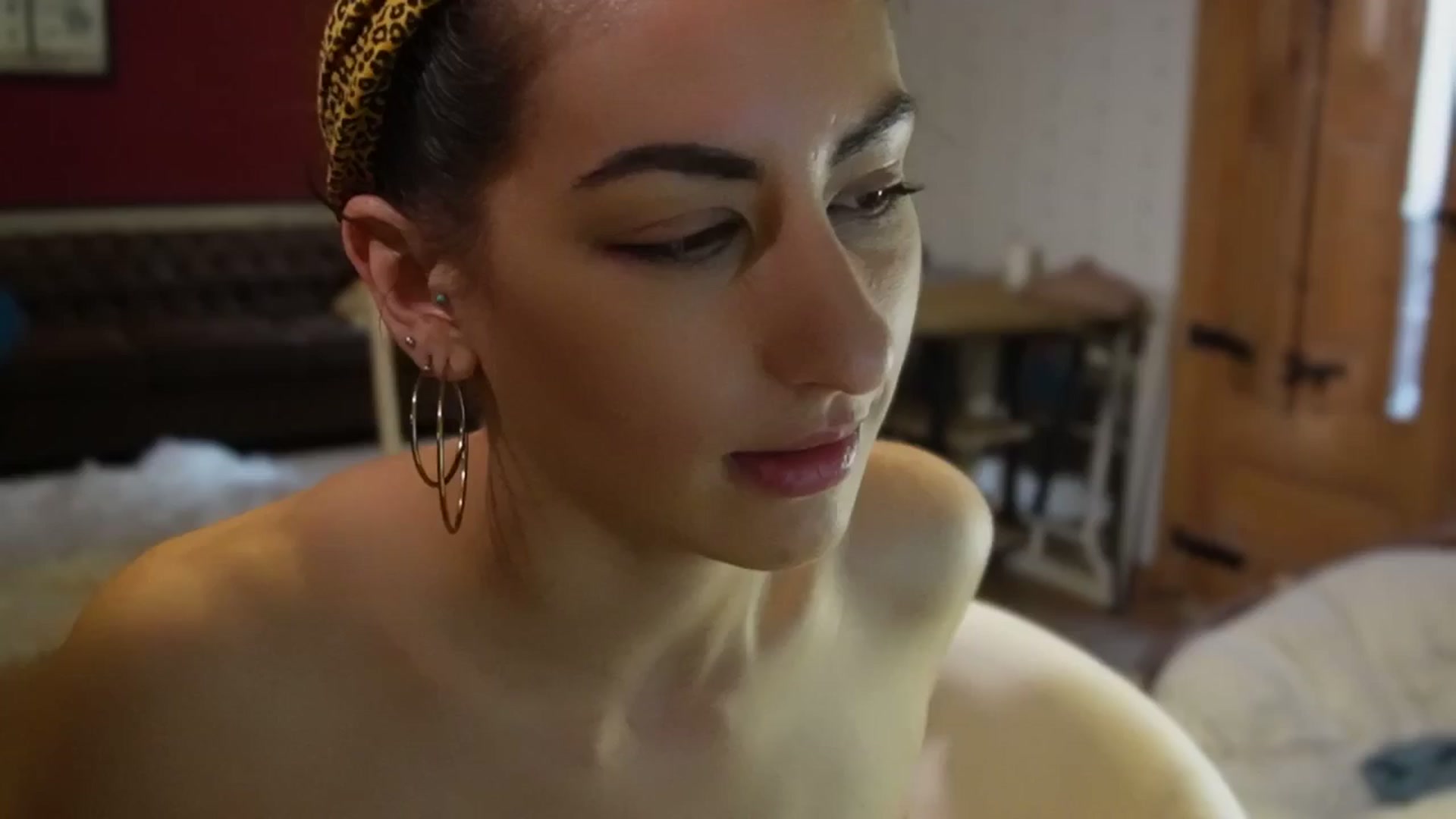 Gallery image thumbnail from TulaLulaVida's myfreecams stream on, 05/20/2025, 15:01 image 7 of 20