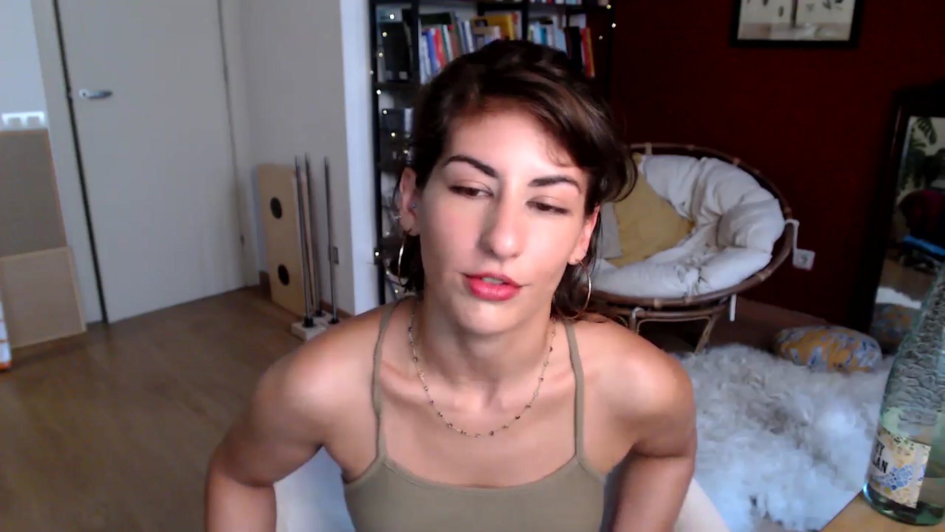 Gallery image thumbnail from TulaLulaVida's myfreecams stream on, 07/31/2025, 16:40 image 19 of 20