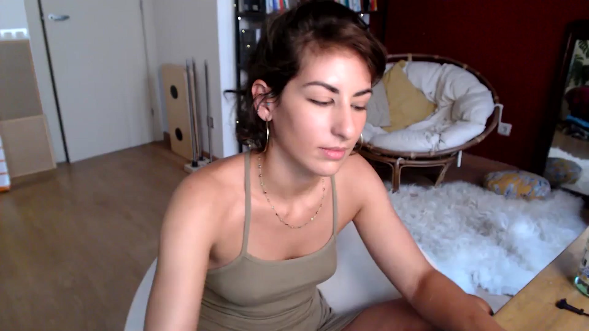 Gallery image thumbnail from TulaLulaVida's myfreecams stream on, 07/31/2025, 16:40 image 12 of 20