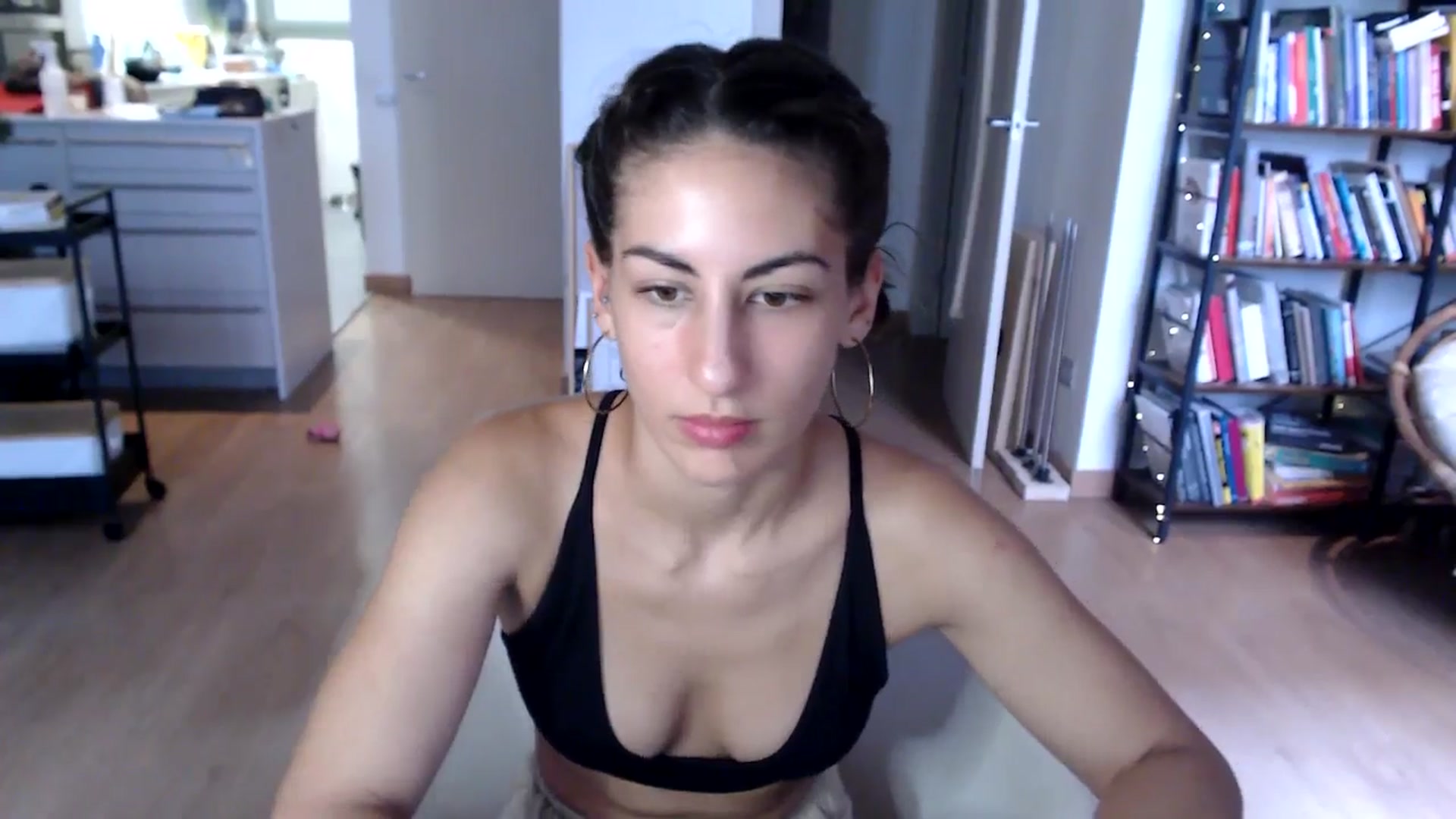 Gallery image thumbnail from TulaLulaVida's myfreecams stream on, 08/19/2025, 15:50 image 16 of 20