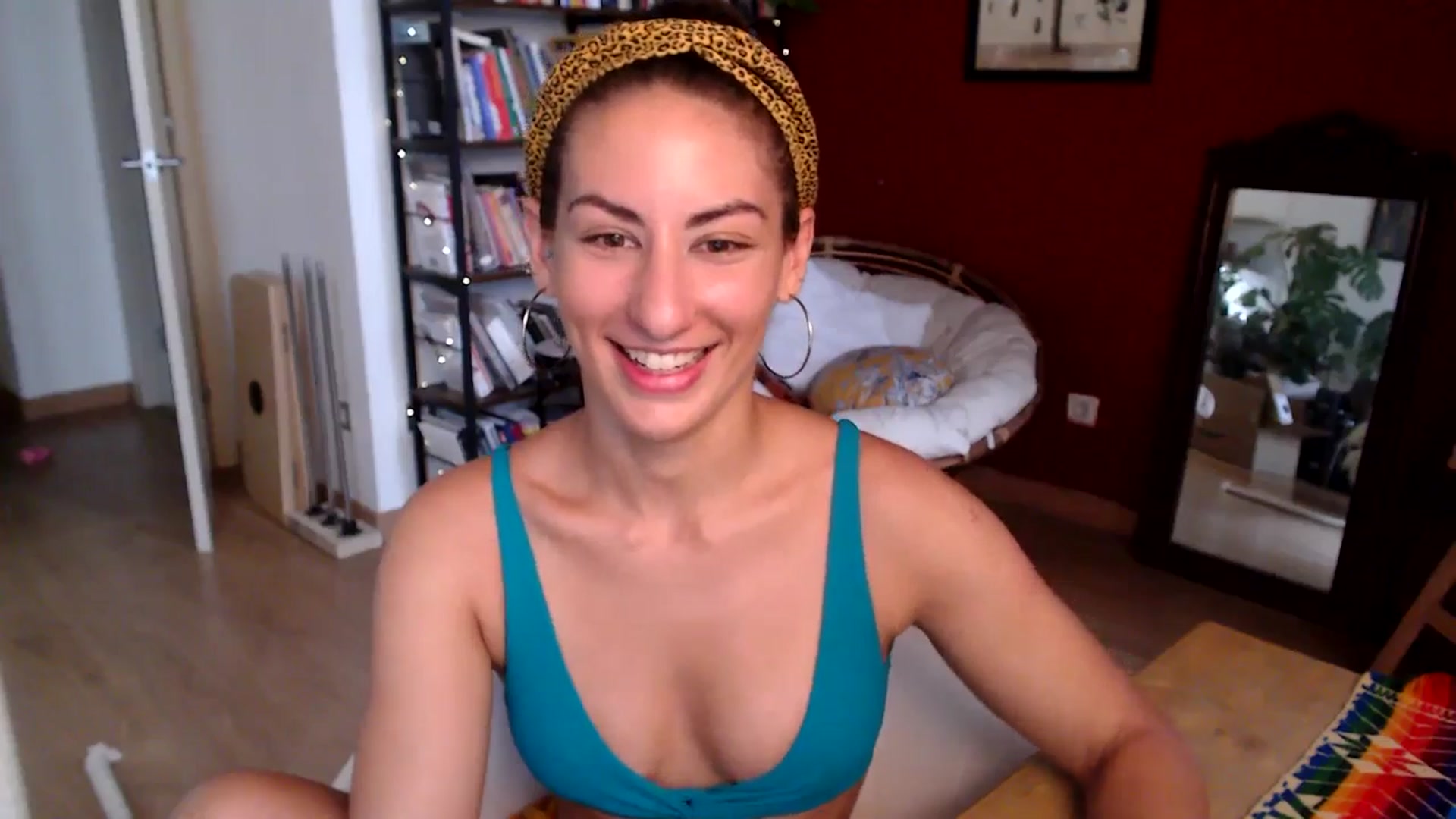 Gallery image thumbnail from TulaLulaVida's myfreecams stream on, 08/26/2025, 15:41 image 4 of 20