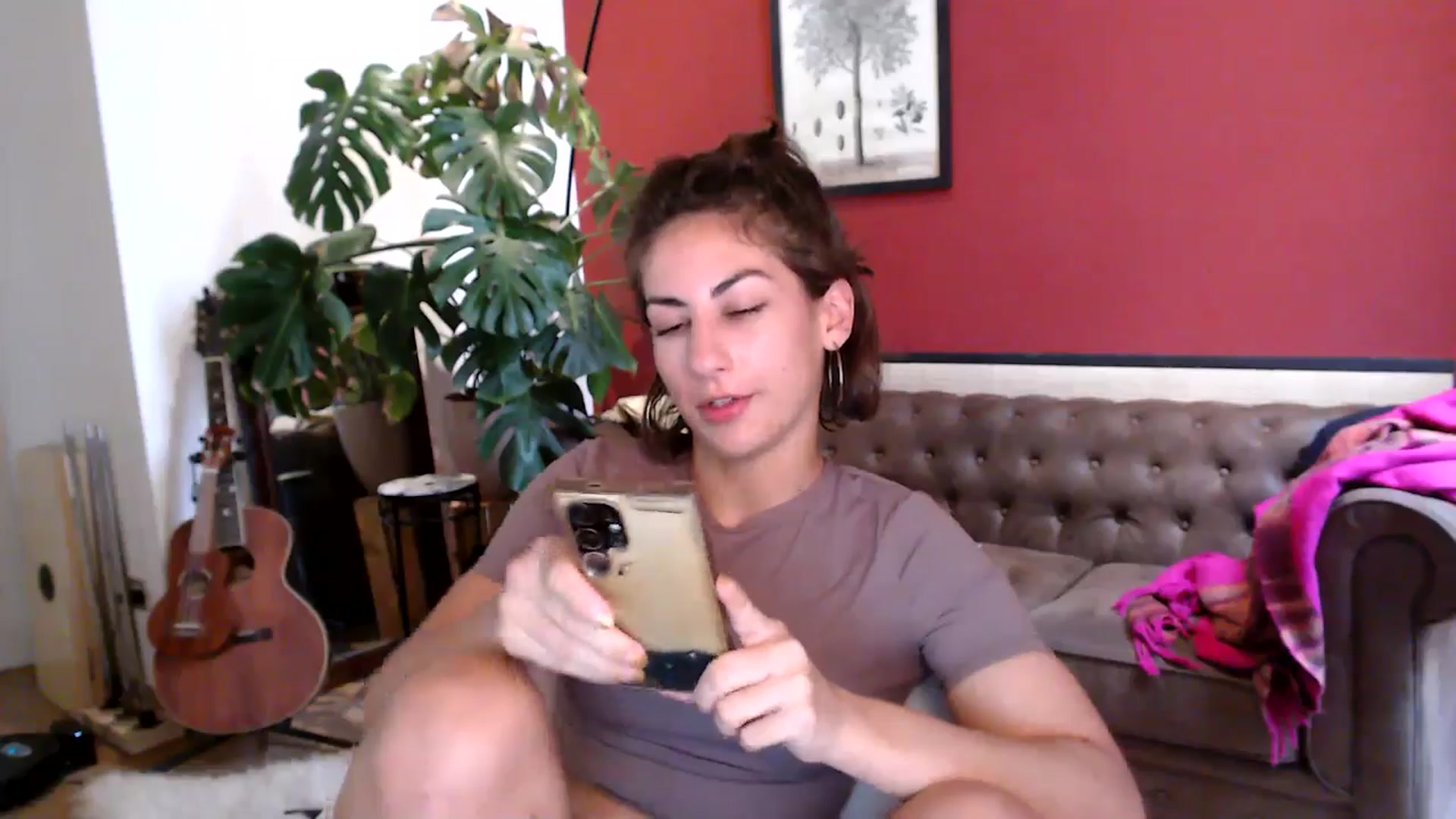 Gallery image thumbnail from TulaLulaVida's myfreecams stream on, 09/02/2025, 15:29 image 4 of 20