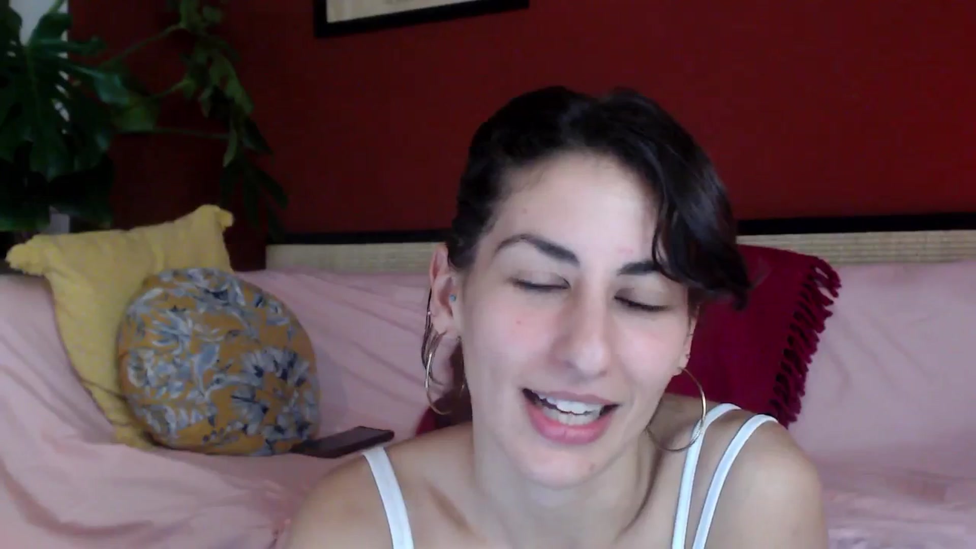 Gallery image thumbnail from TulaLulaVida's myfreecams stream on, 03/20/2026, 18:50 image 14 of 20