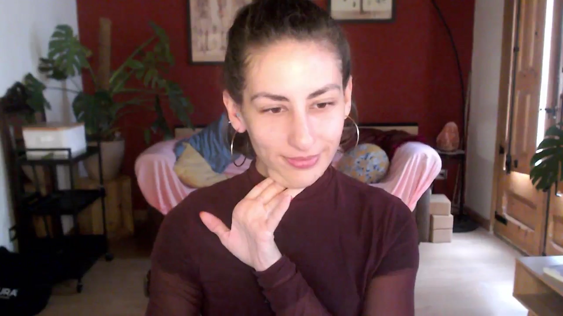 Gallery image thumbnail from TulaLulaVida's myfreecams stream on, 04/01/2026, 14:21 image 10 of 20