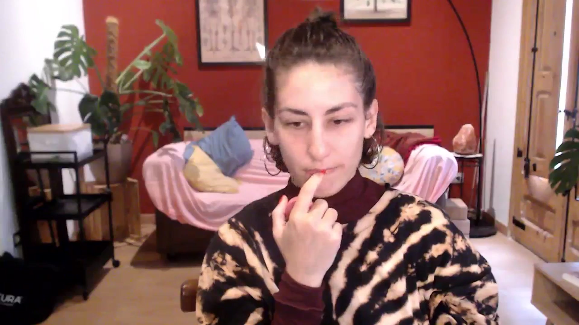 Gallery image thumbnail from TulaLulaVida's myfreecams stream on, 04/01/2026, 14:21 image 2 of 20