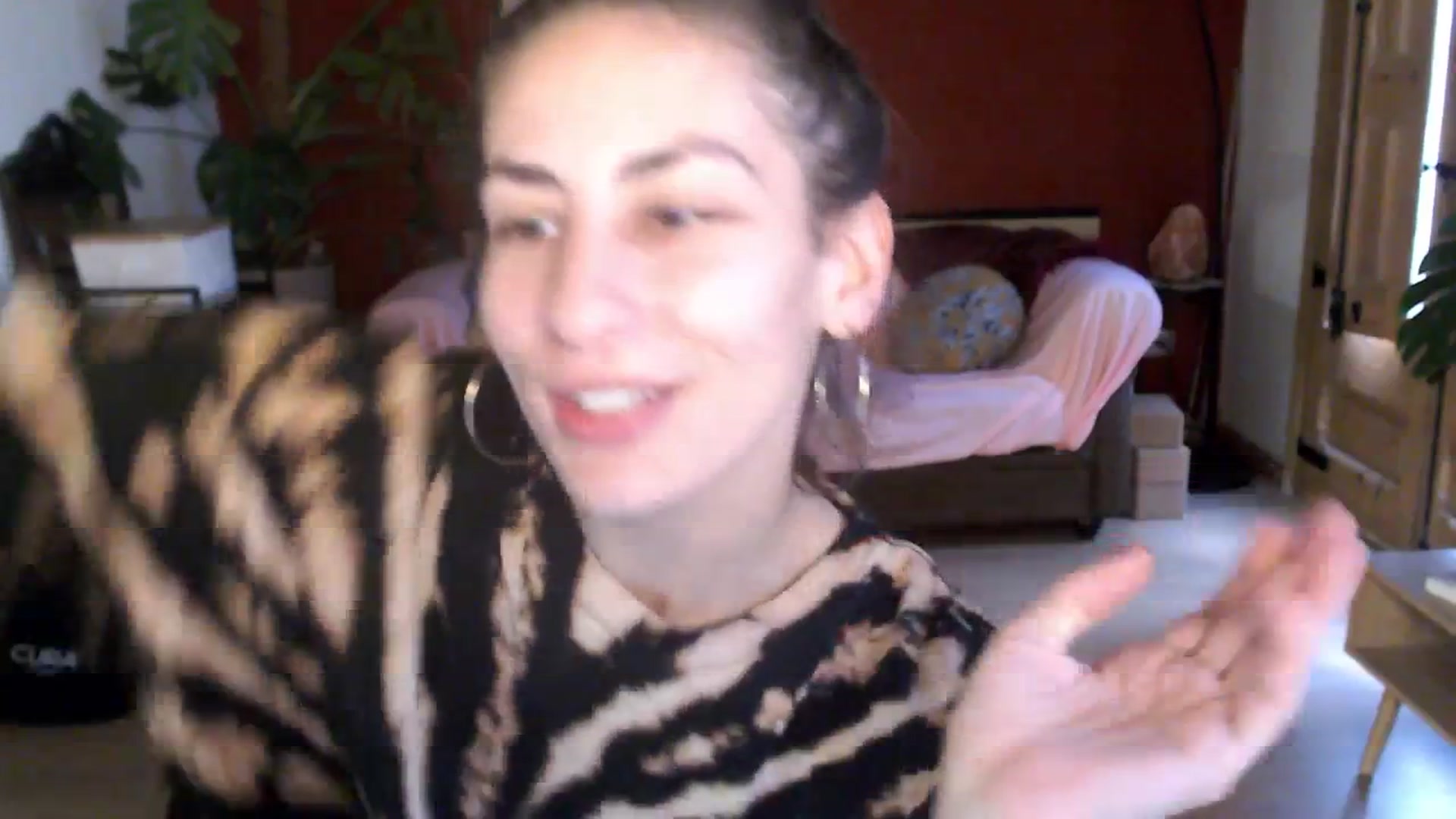 Gallery image thumbnail from TulaLulaVida's myfreecams stream on, 04/01/2026, 16:18 image 19 of 20