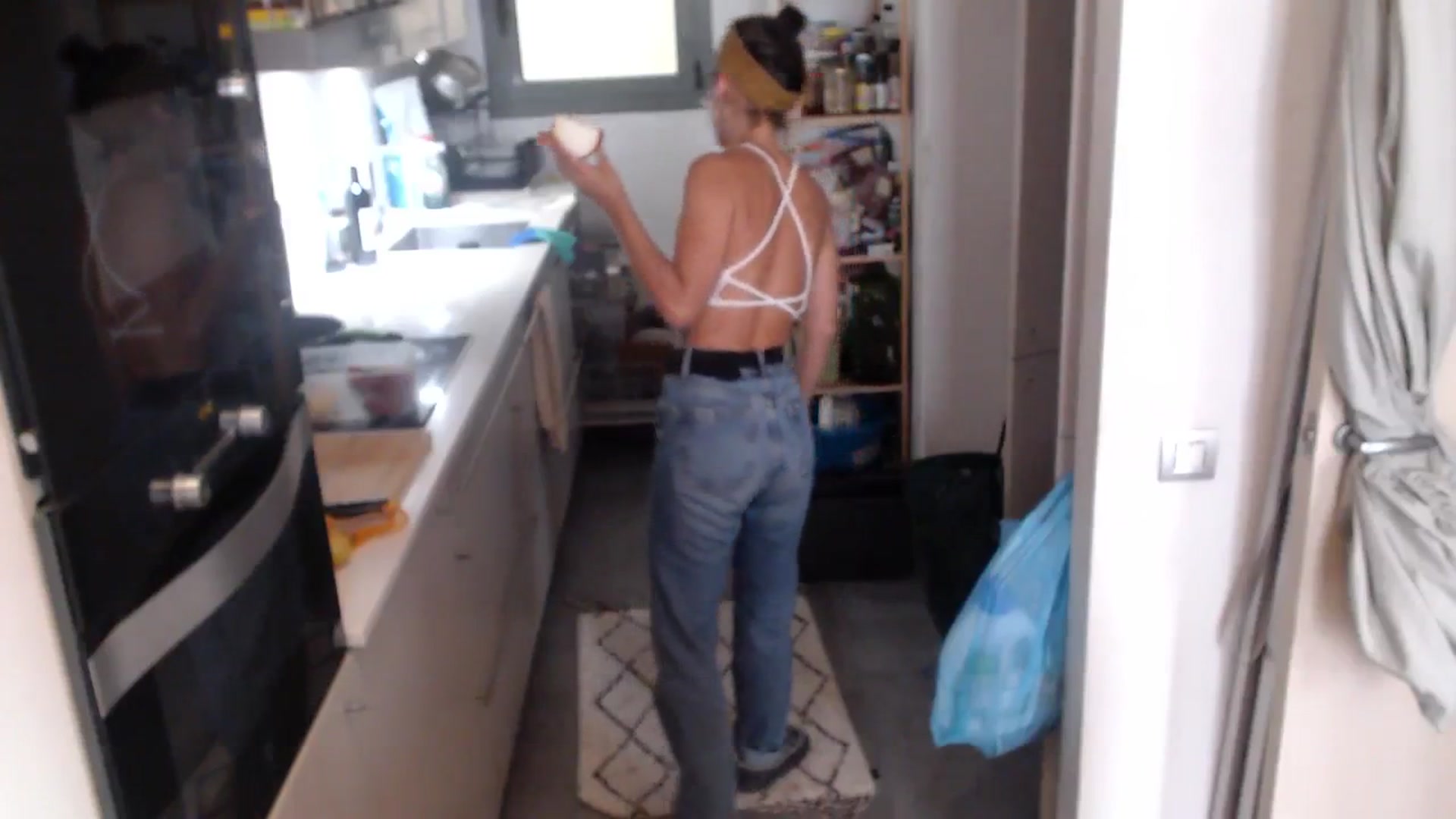 Gallery image thumbnail from TulaLulaVida's myfreecams stream on, 04/22/2026, 15:20 image 6 of 20