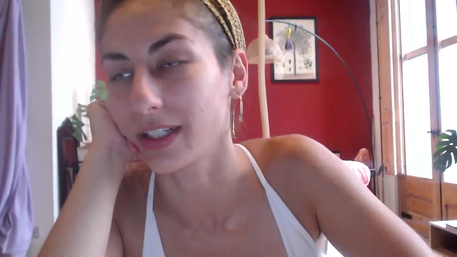 Gallery image thumbnail from TulaLulaVida's myfreecams stream on, 04/22/2026, 15:20 image 18 of 20