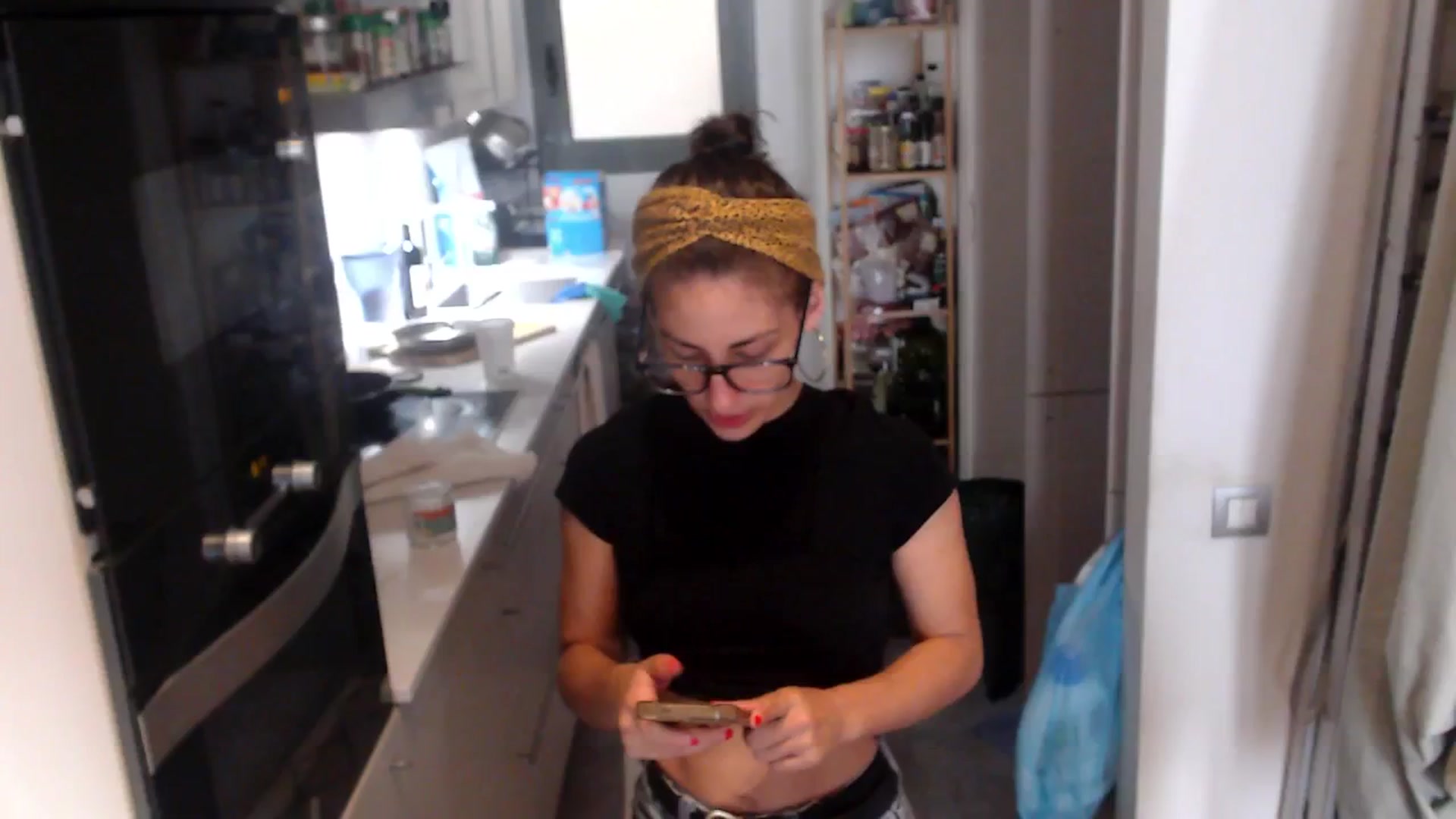 Gallery image thumbnail from TulaLulaVida's myfreecams stream on, 04/22/2026, 15:20 image 1 of 20