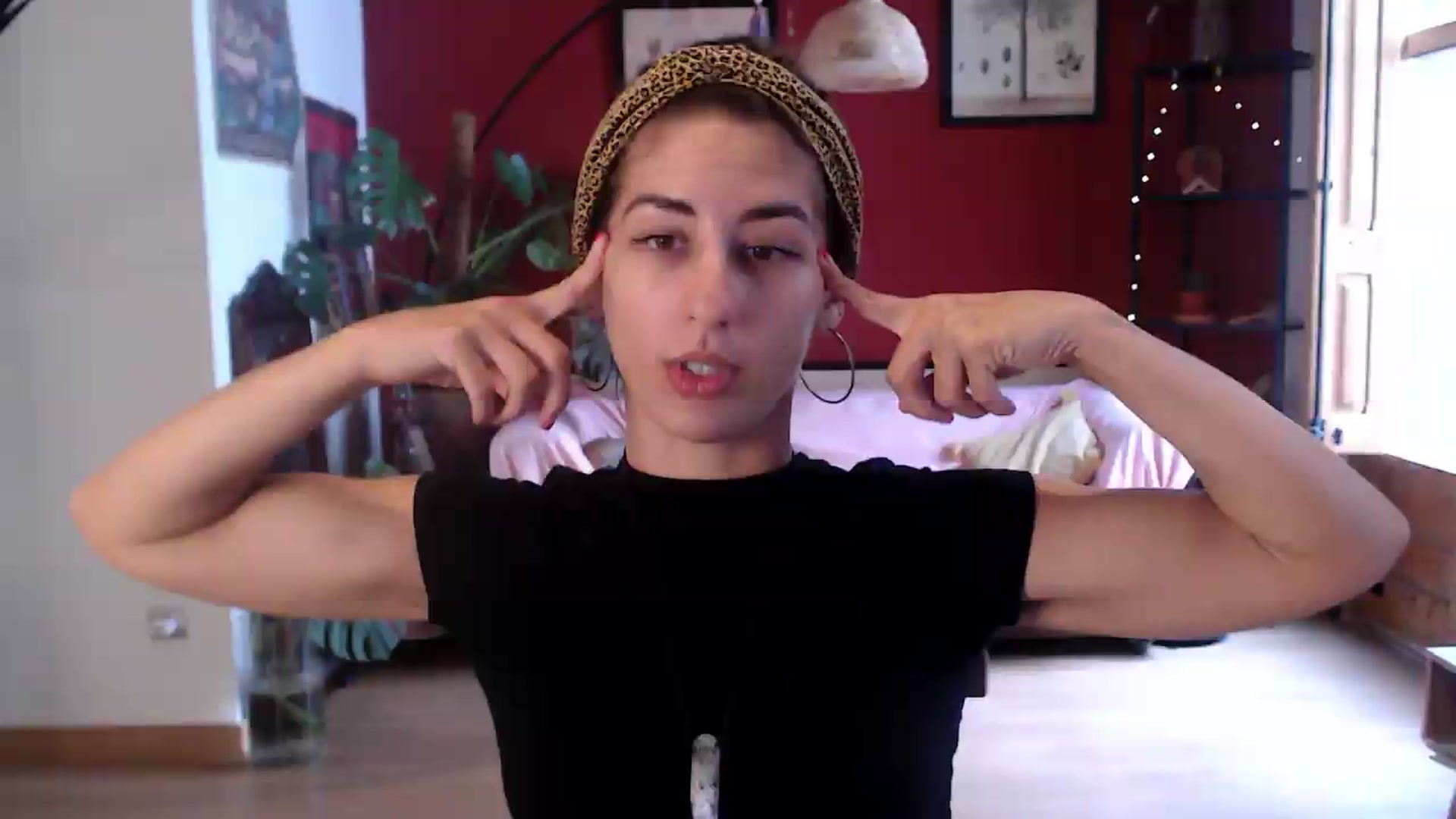 Gallery image thumbnail from TulaLulaVida's myfreecams stream on, 05/12/2026, 14:51 image 1 of 20