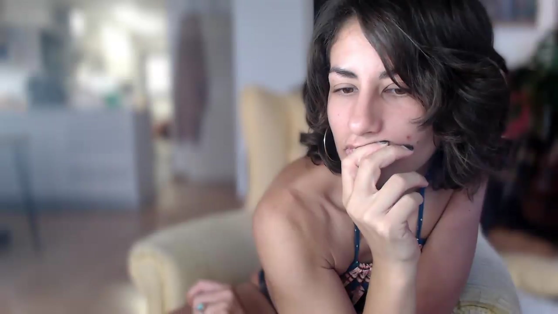 Gallery image thumbnail from TulaLulaVida's myfreecams stream on, 06/24/2026, 15:18 image 17 of 20
