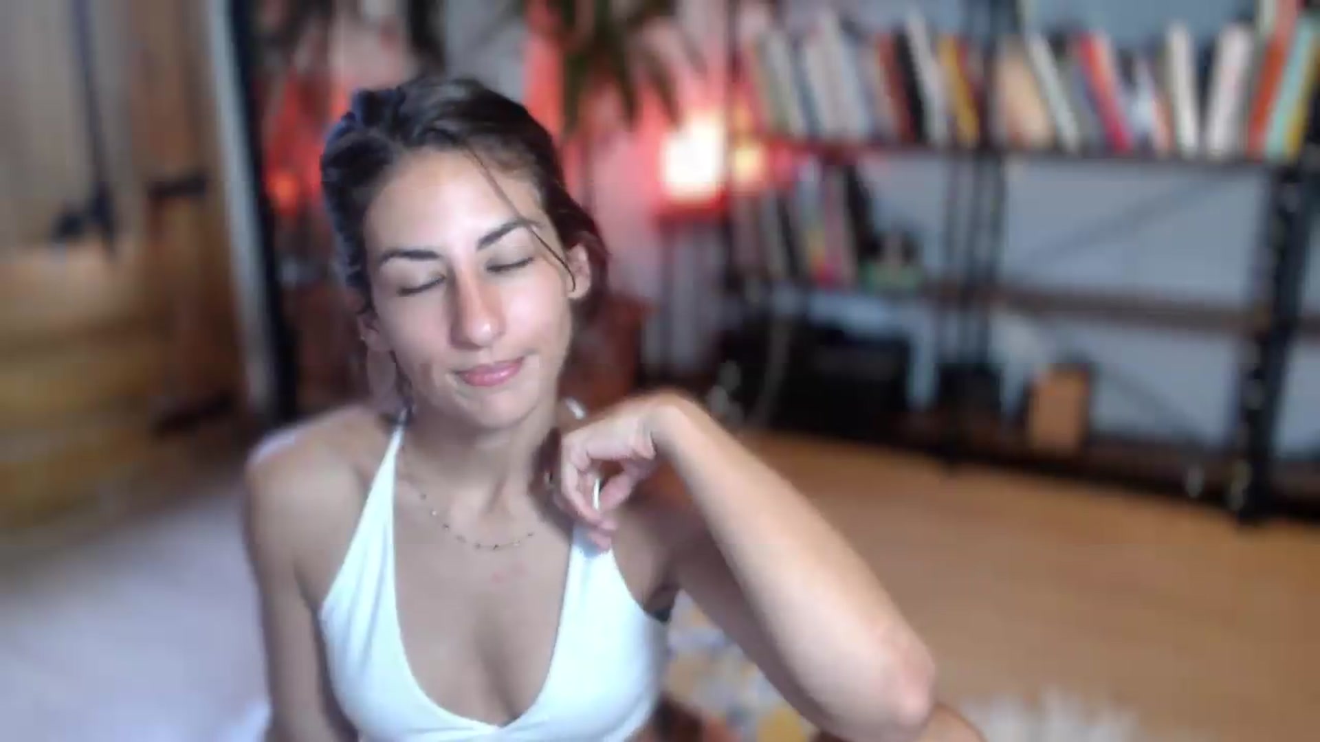 Gallery image thumbnail from TulaLulaVida's myfreecams stream on, 07/06/2026, 16:28 image 8 of 20