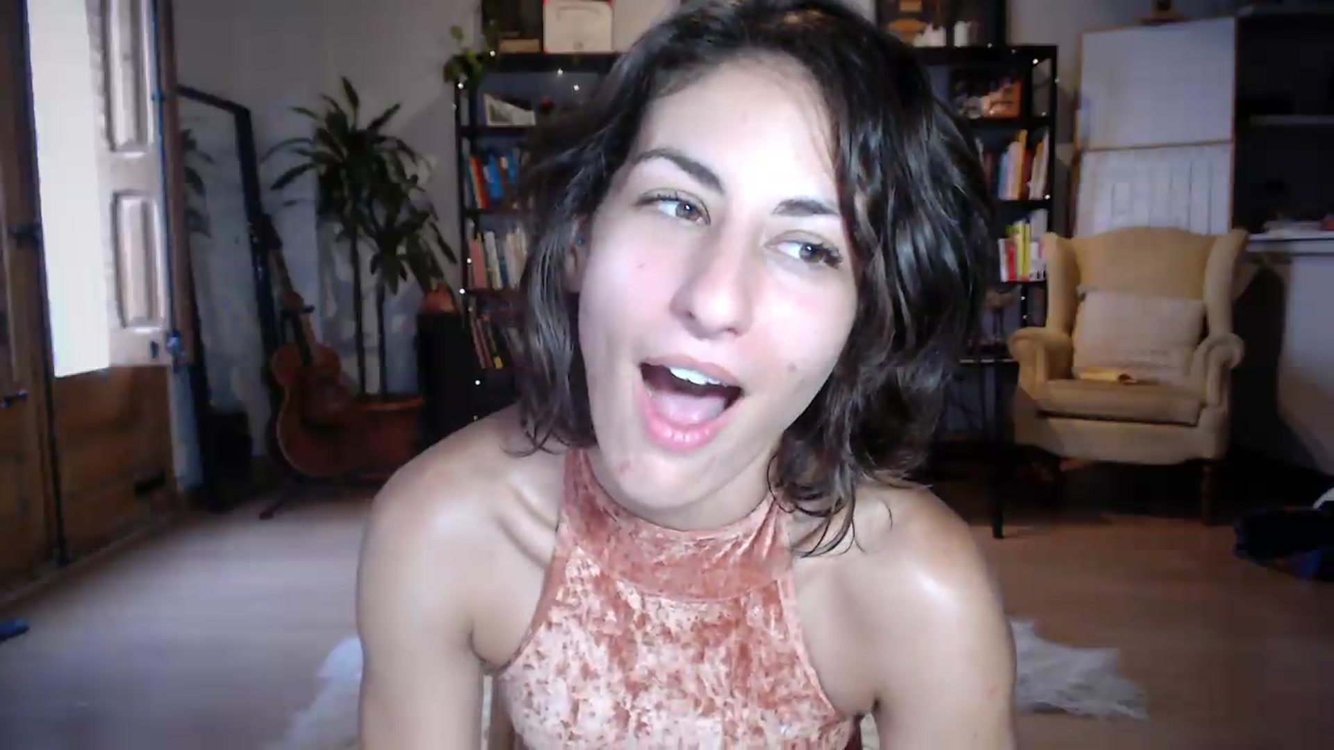 Gallery image thumbnail from TulaLulaVida's myfreecams stream on, 07/20/2026, 16:01 image 19 of 20