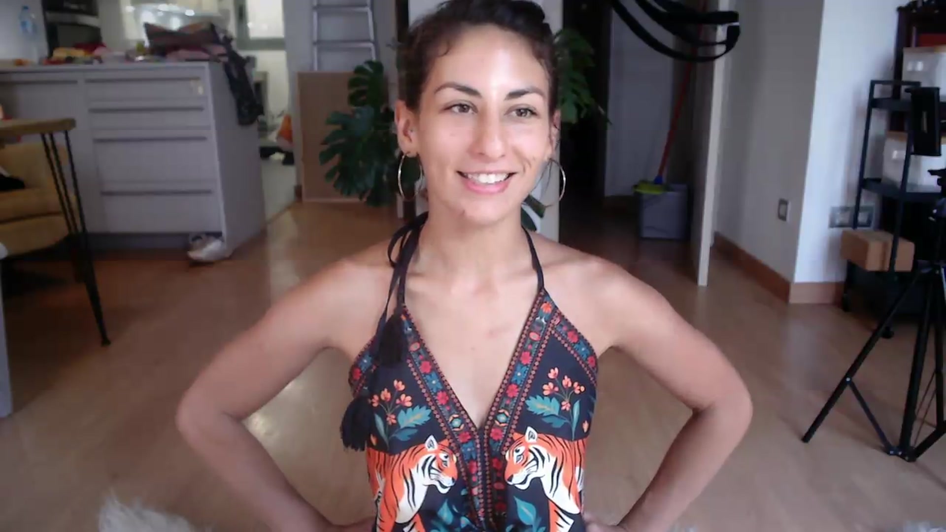 Gallery image thumbnail from TulaLulaVida's myfreecams stream on, 07/21/2026, 14:03 image 2 of 20