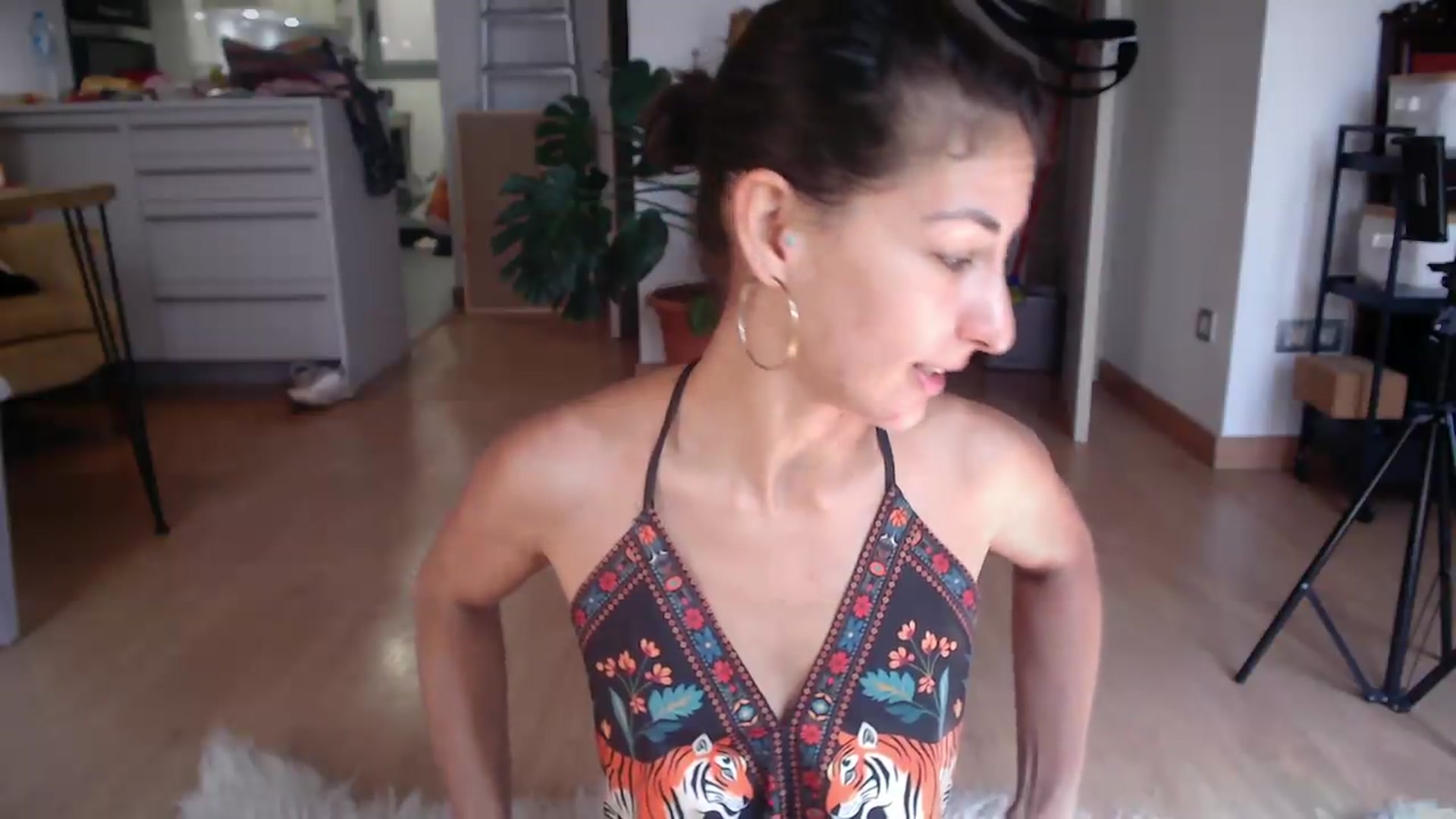 Gallery image thumbnail from TulaLulaVida's myfreecams stream on, 07/21/2026, 14:03 image 14 of 20