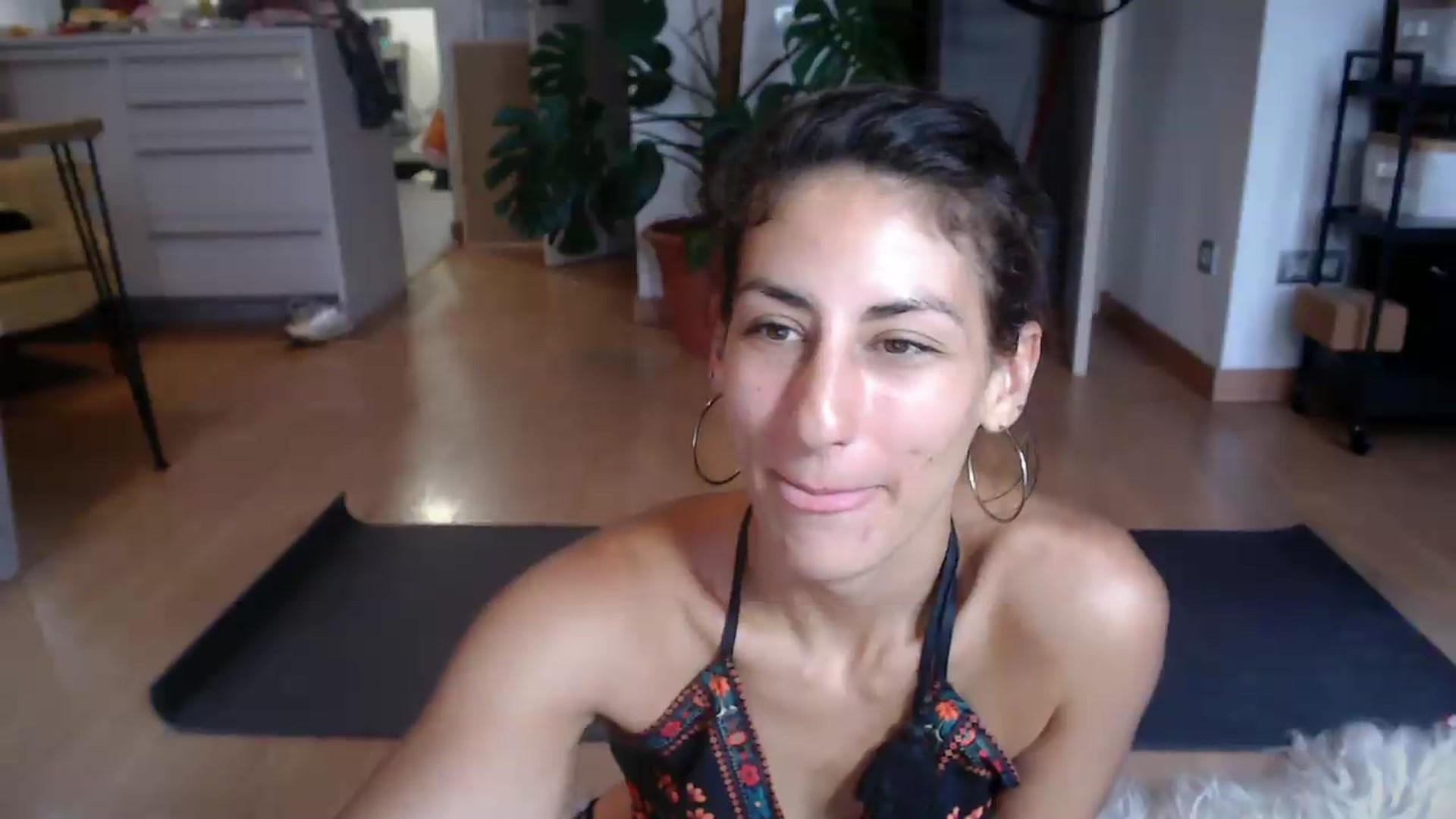 Gallery image thumbnail from TulaLulaVida's myfreecams stream on, 07/21/2026, 15:36 image 17 of 20