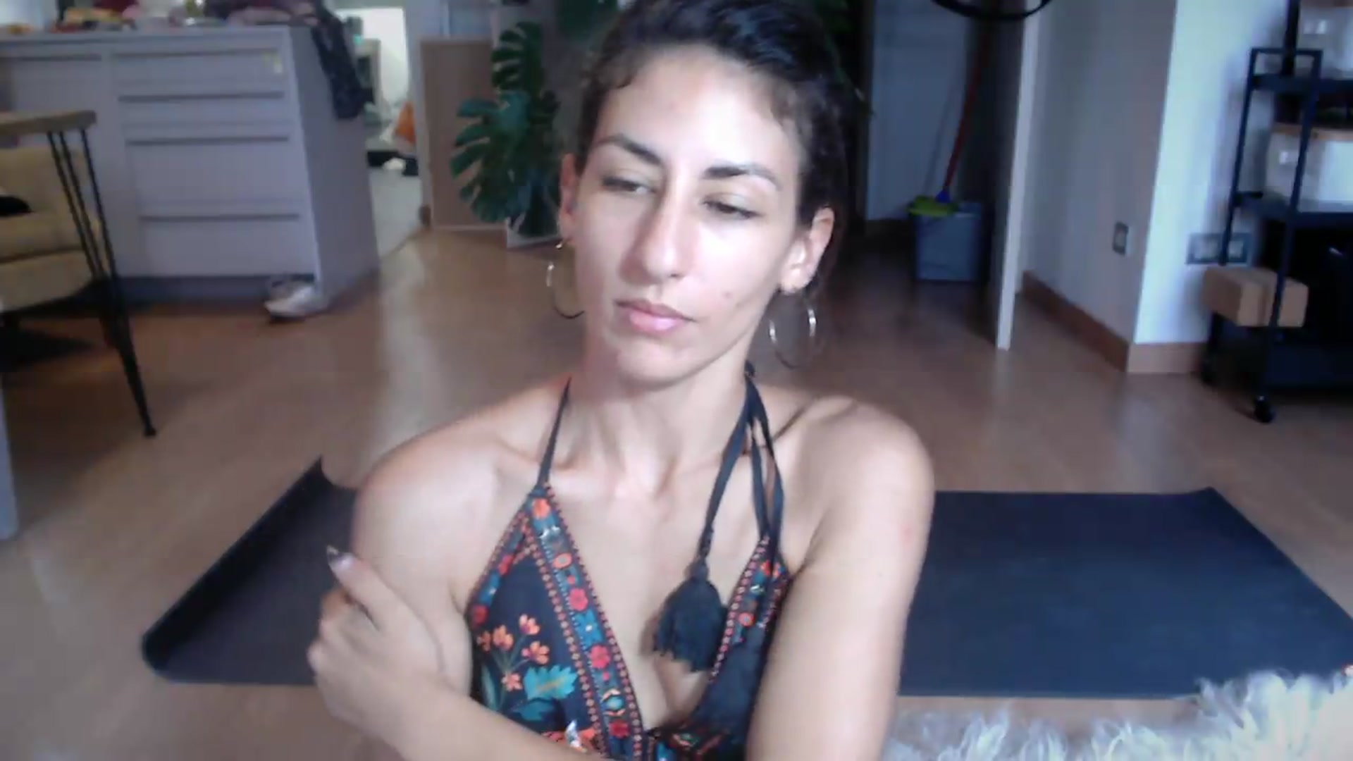 Gallery image thumbnail from TulaLulaVida's myfreecams stream on, 07/21/2026, 15:36 image 14 of 20