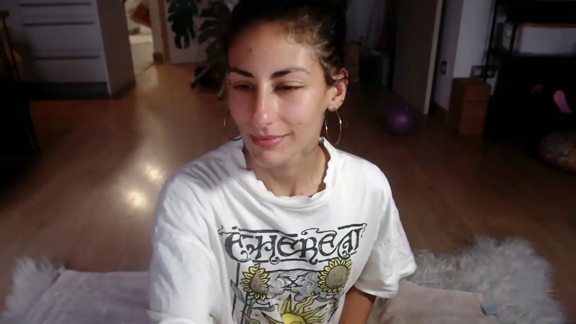 Gallery image thumbnail from TulaLulaVida's myfreecams stream on, 07/28/2026, 15:35 image 18 of 20