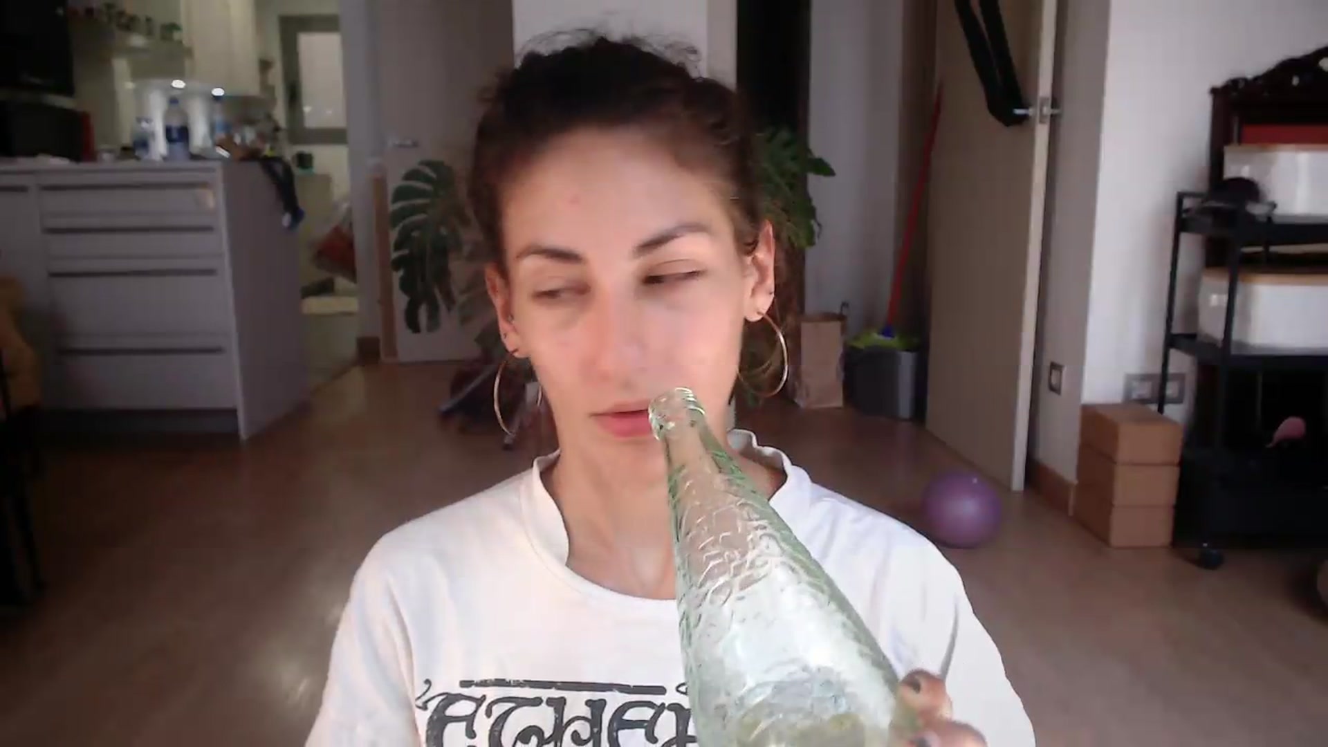 Gallery image thumbnail from TulaLulaVida's myfreecams stream on, 07/28/2026, 15:35 image 4 of 20