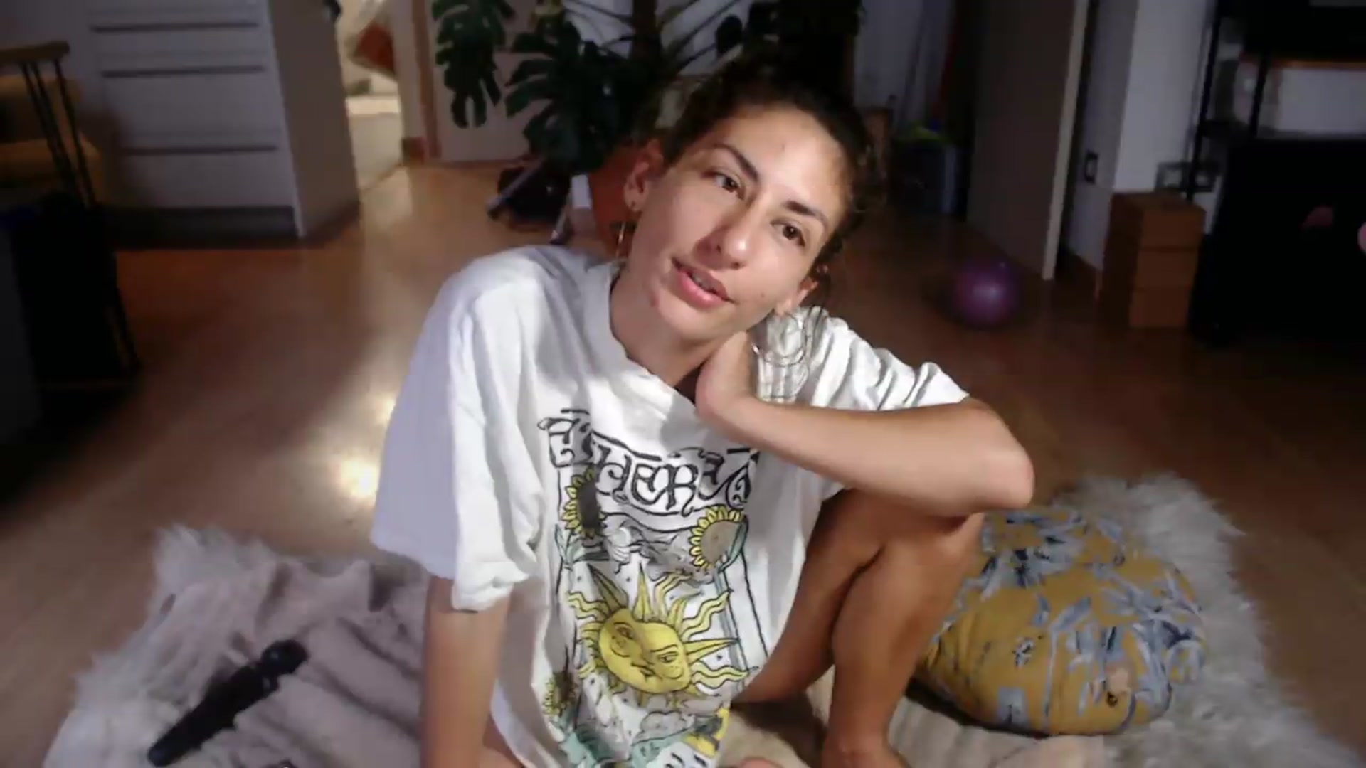 Gallery image thumbnail from TulaLulaVida's myfreecams stream on, 07/28/2026, 16:08 image 10 of 20