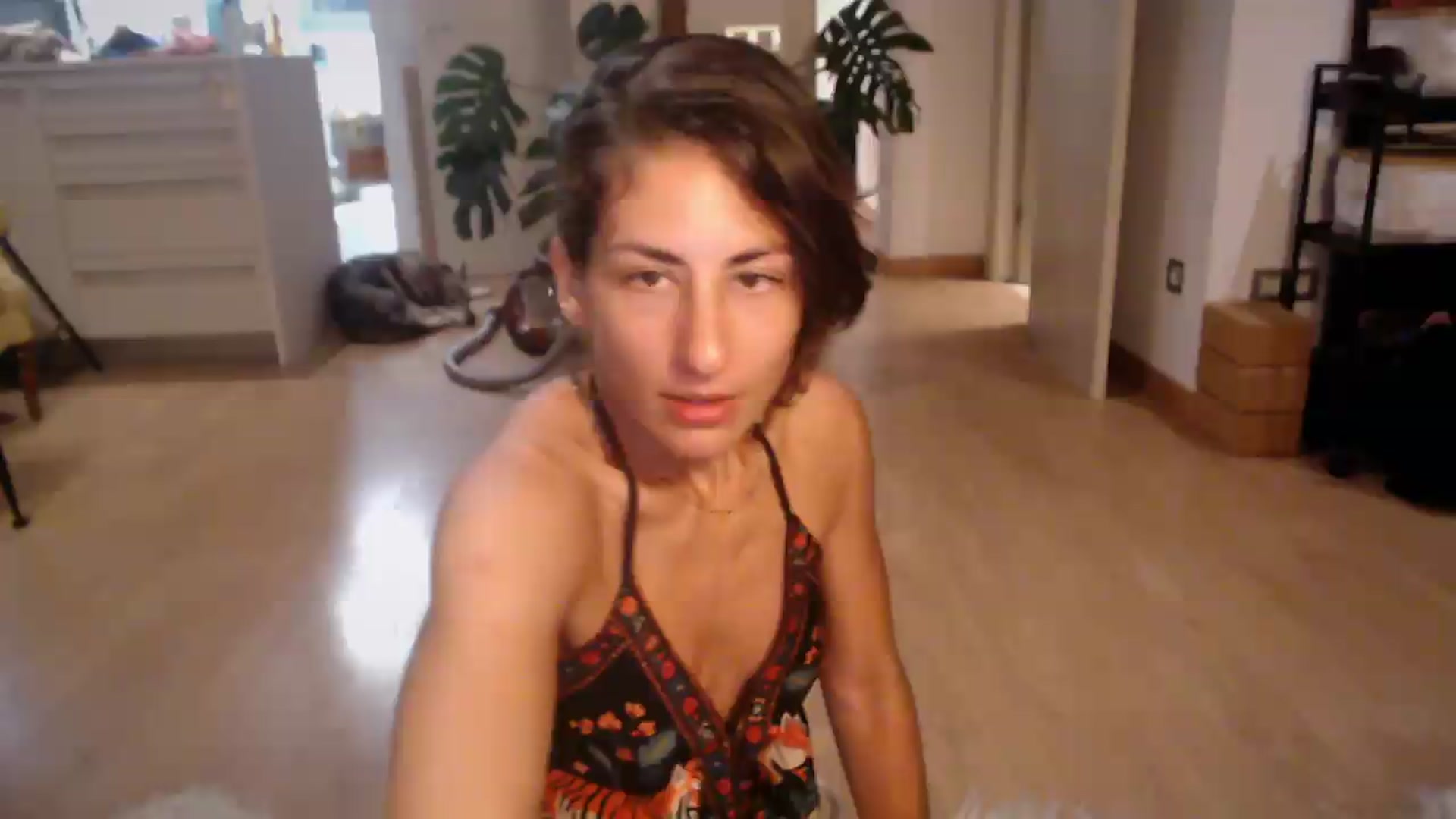 Gallery image thumbnail from TulaLulaVida's myfreecams stream on, 07/31/2026, 21:13 image 12 of 20