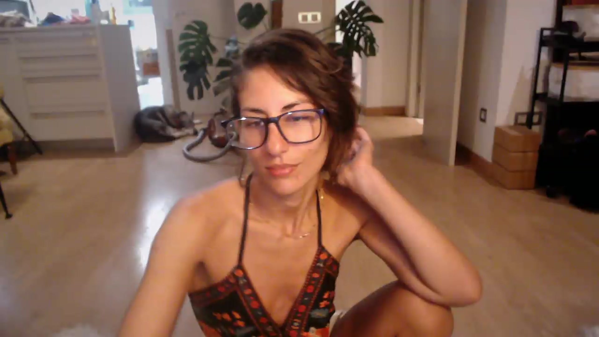 Gallery image thumbnail from TulaLulaVida's myfreecams stream on, 07/31/2026, 21:13 image 16 of 20