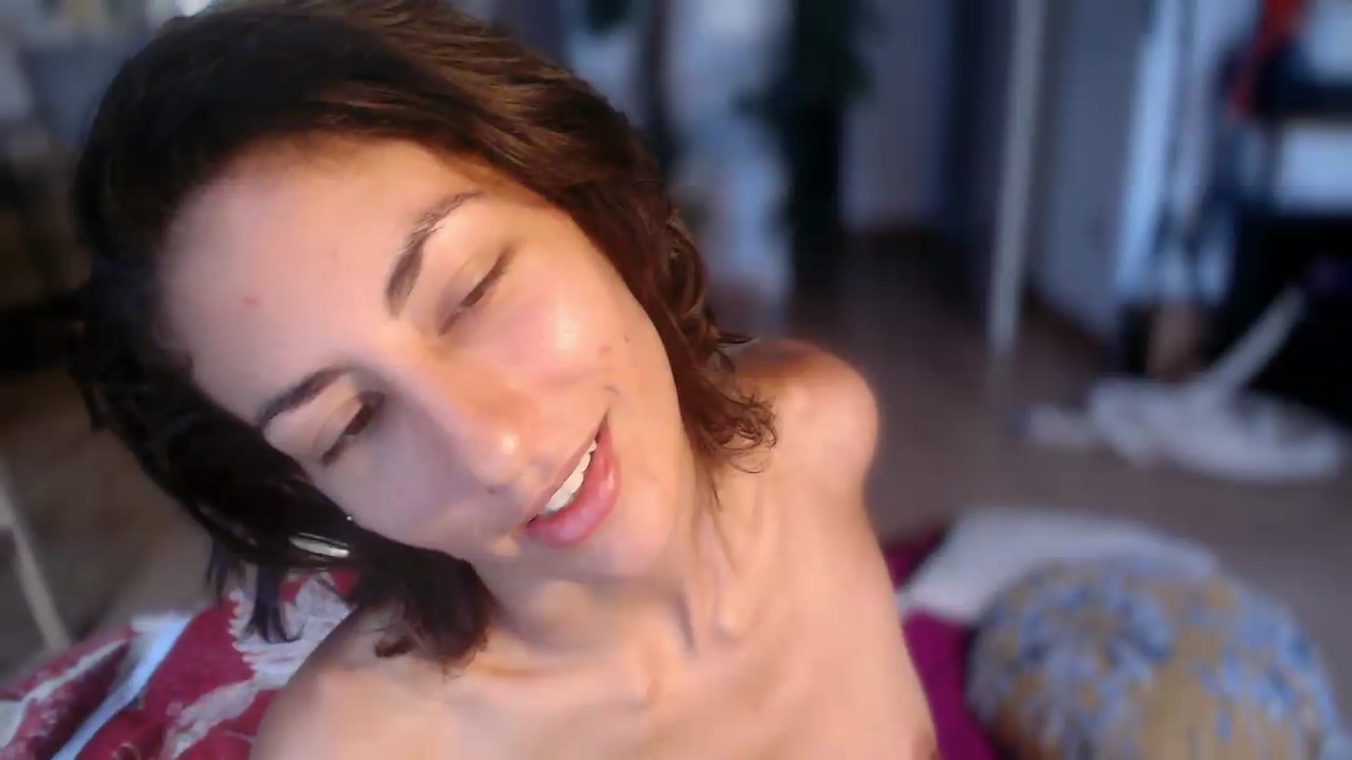 Gallery image thumbnail from TulaLulaVida's myfreecams stream on, 08/03/2026, 18:09 image 6 of 20