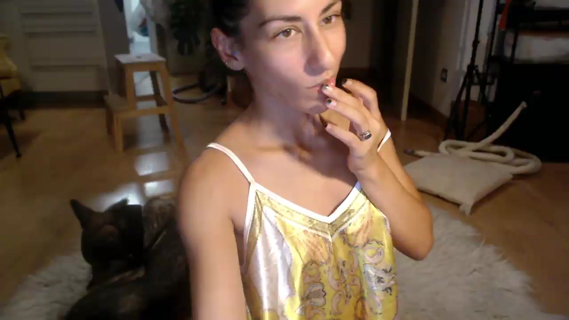 Gallery image thumbnail from TulaLulaVida's myfreecams stream on, 08/03/2026, 21:07 image 11 of 20