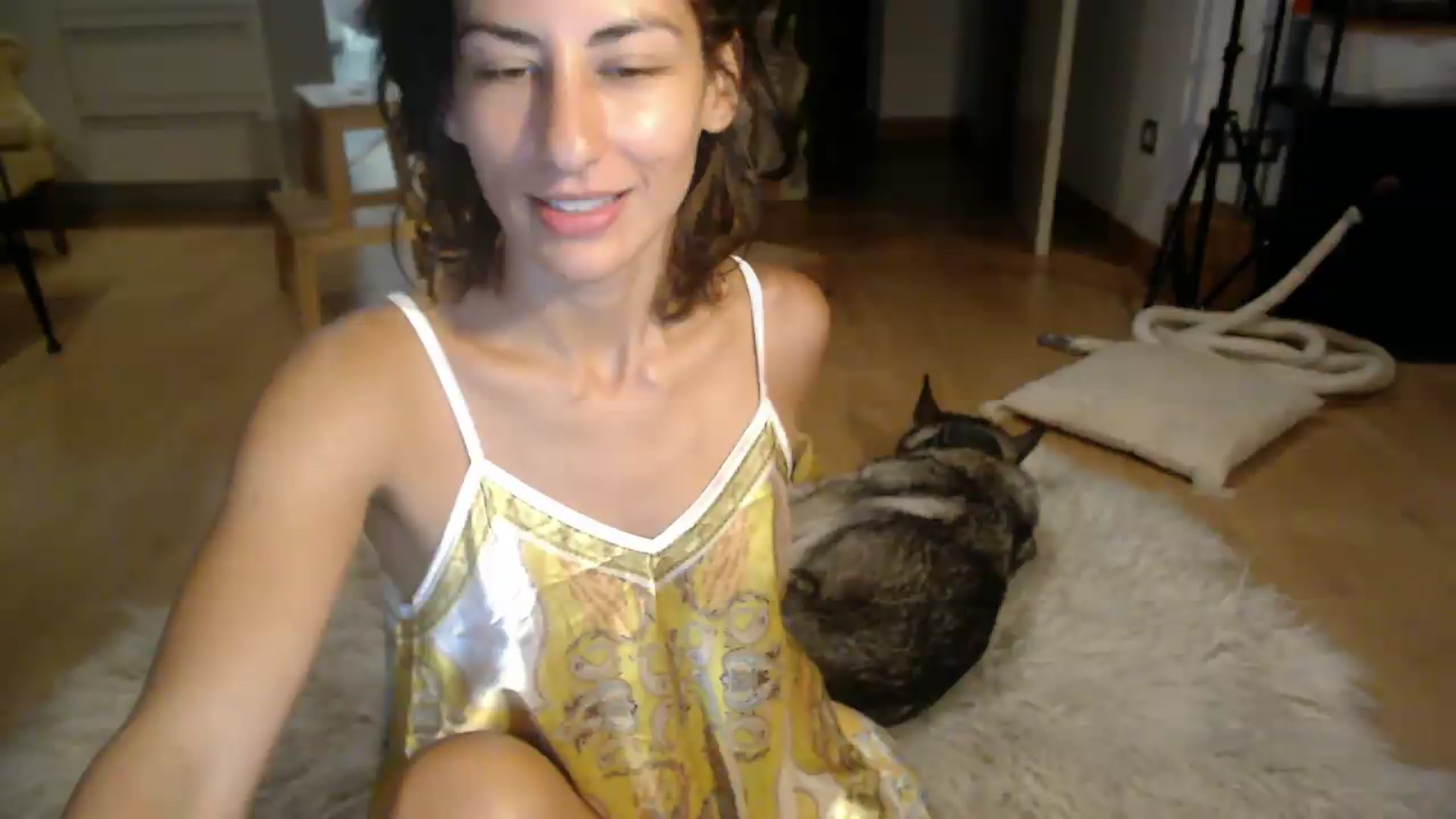 Gallery image thumbnail from TulaLulaVida's myfreecams stream on, 08/03/2026, 21:07 image 6 of 20