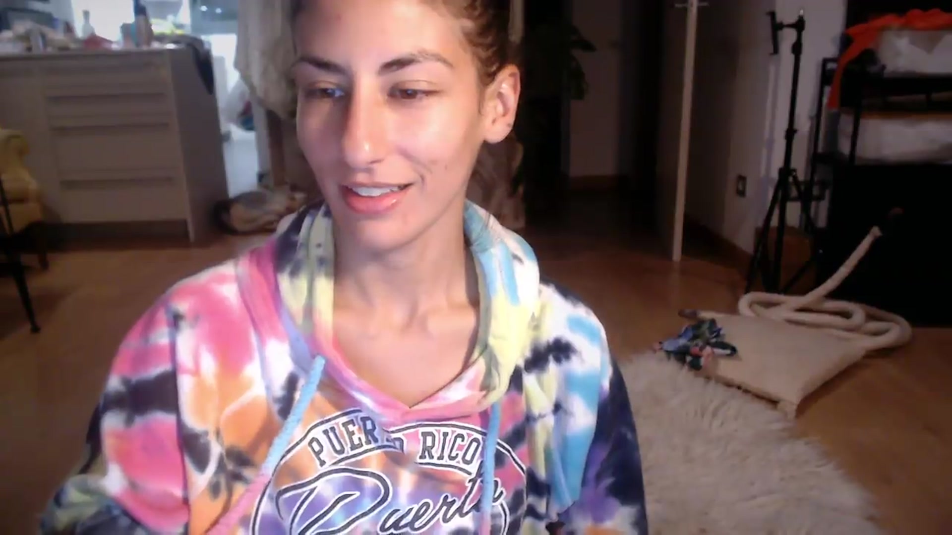 Gallery image thumbnail from TulaLulaVida's myfreecams stream on, 08/03/2026, 22:24 image 10 of 20