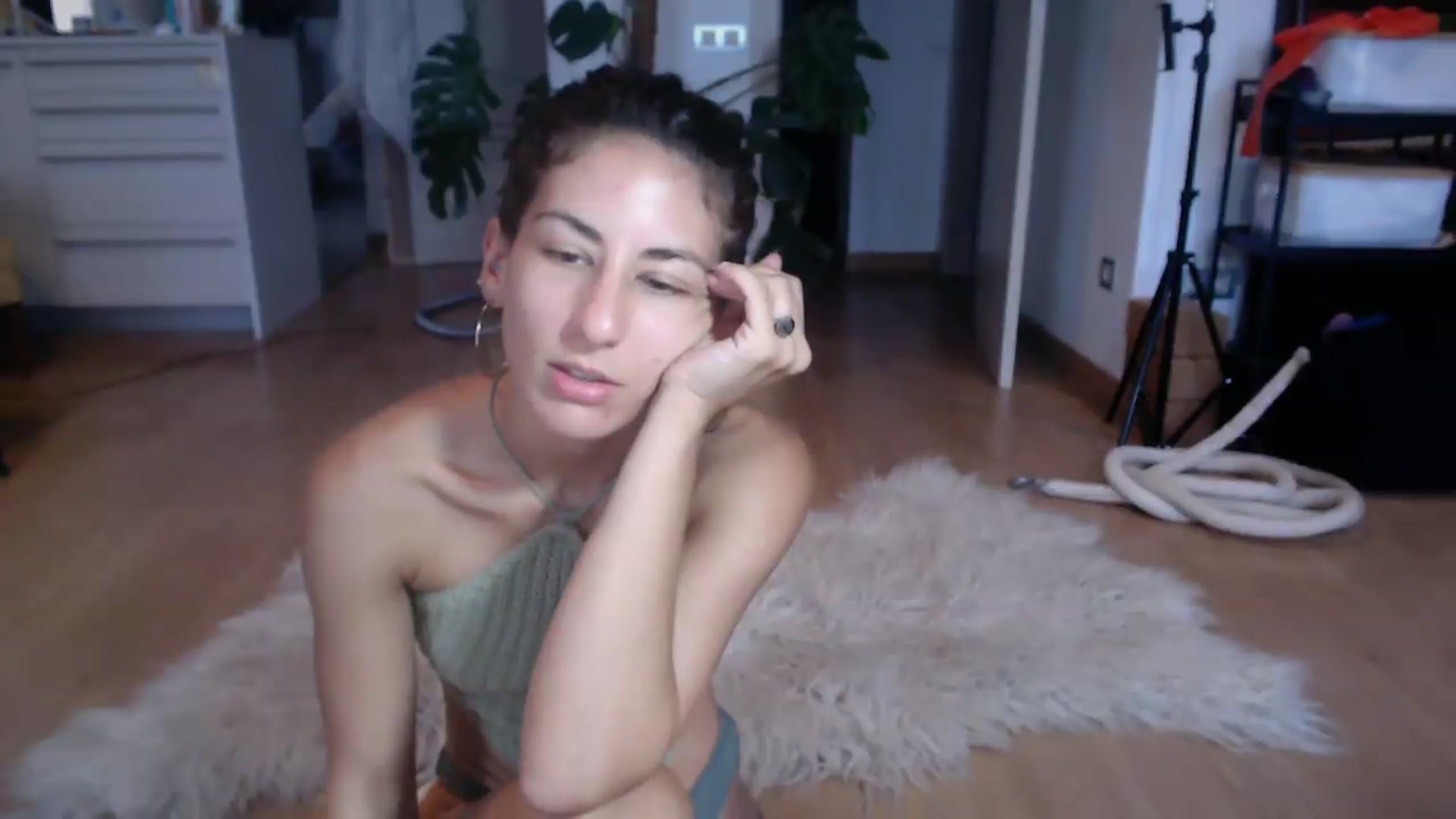 Gallery image thumbnail from TulaLulaVida's myfreecams stream on, 08/04/2026, 13:54 image 11 of 20