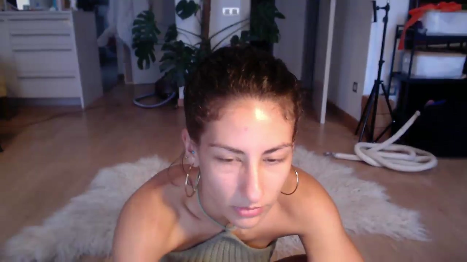 Gallery image thumbnail from TulaLulaVida's myfreecams stream on, 08/04/2026, 13:54 image 14 of 20
