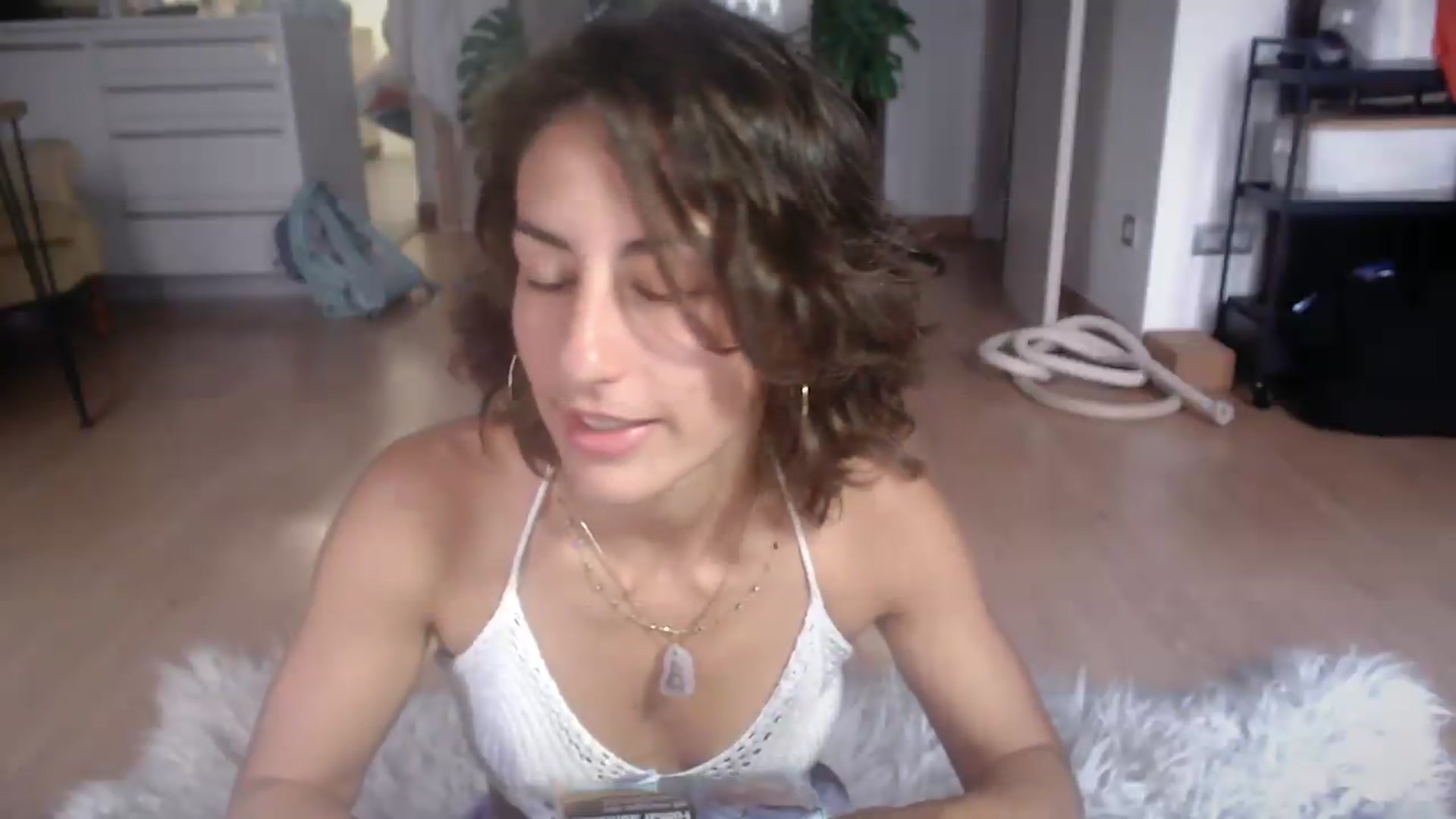 Gallery image thumbnail from TulaLulaVida's myfreecams stream on, 08/07/2026, 15:02 image 13 of 20