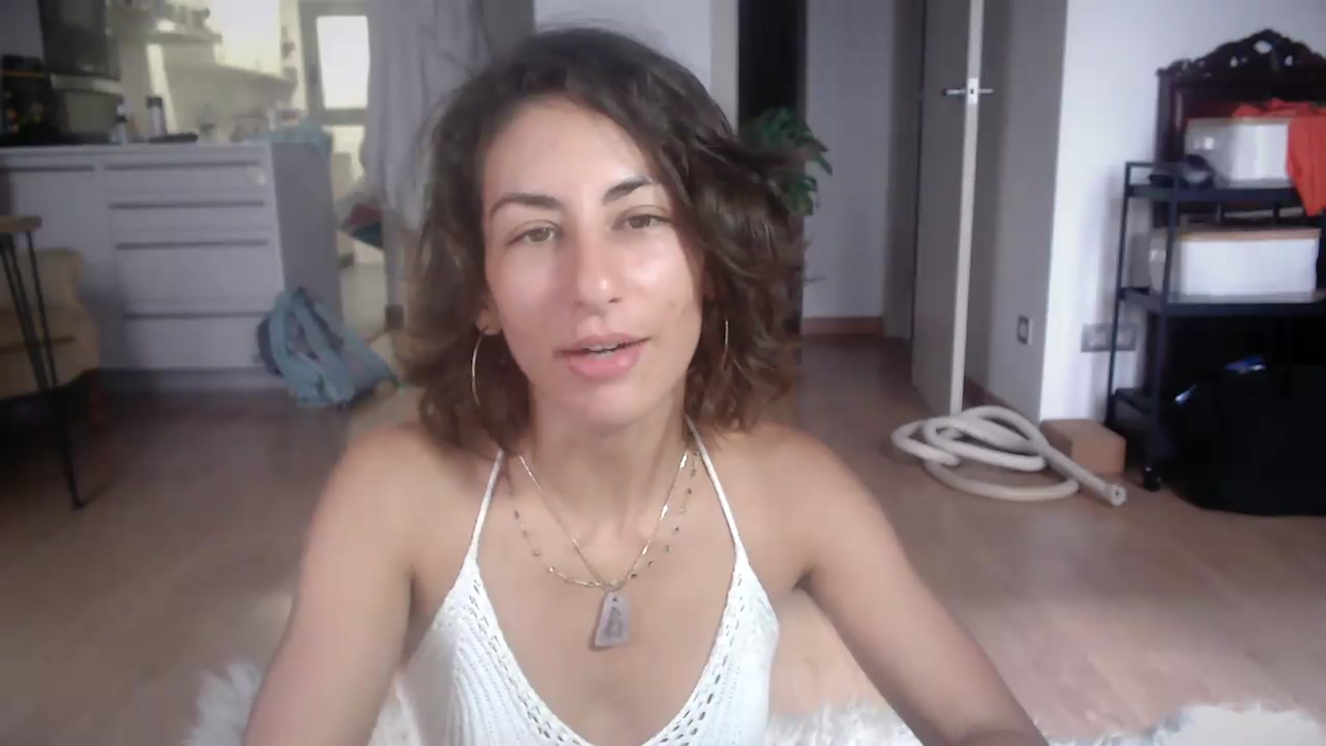 Gallery image thumbnail from TulaLulaVida's myfreecams stream on, 08/07/2026, 15:02 image 2 of 20
