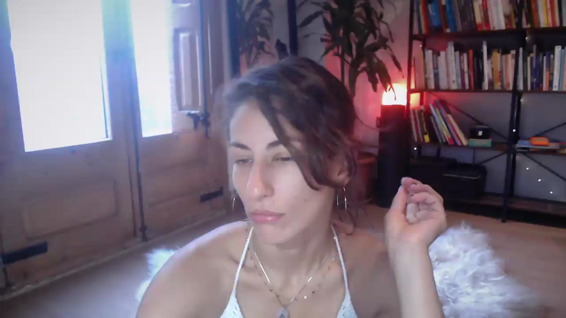 Gallery image thumbnail from TulaLulaVida's myfreecams stream on, 08/07/2026, 16:57 image 4 of 20