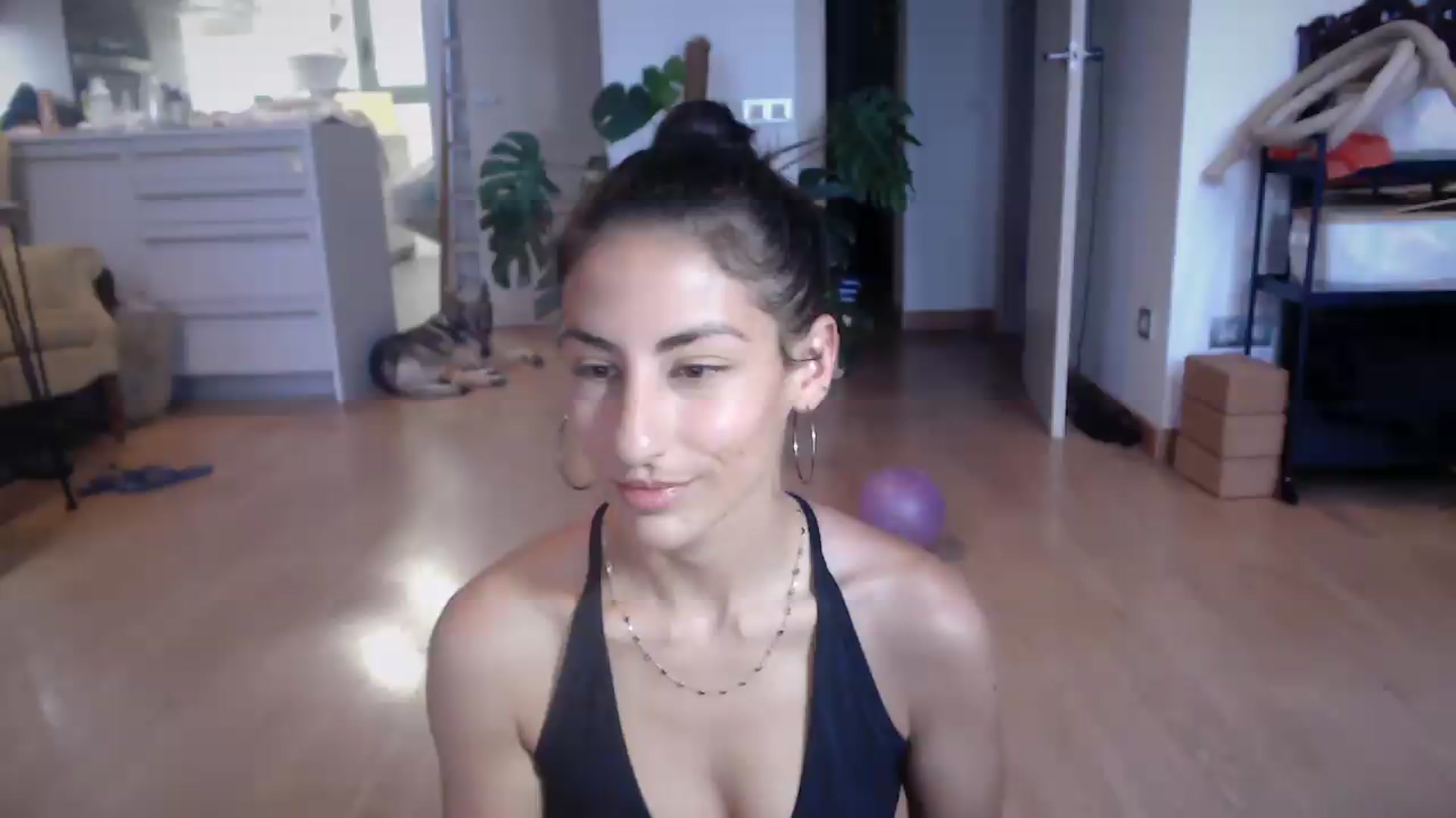 Gallery image thumbnail from TulaLulaVida's myfreecams stream on, 08/25/2026, 17:26 image 2 of 20