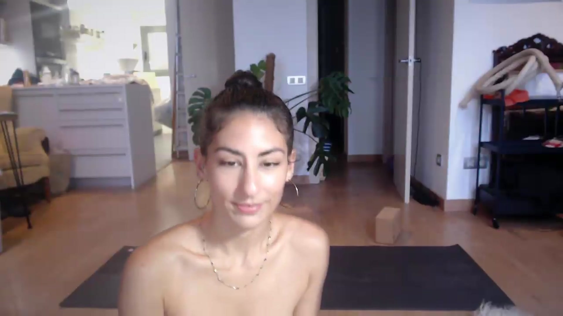 Gallery image thumbnail from TulaLulaVida's myfreecams stream on, 08/25/2026, 17:26 image 10 of 20