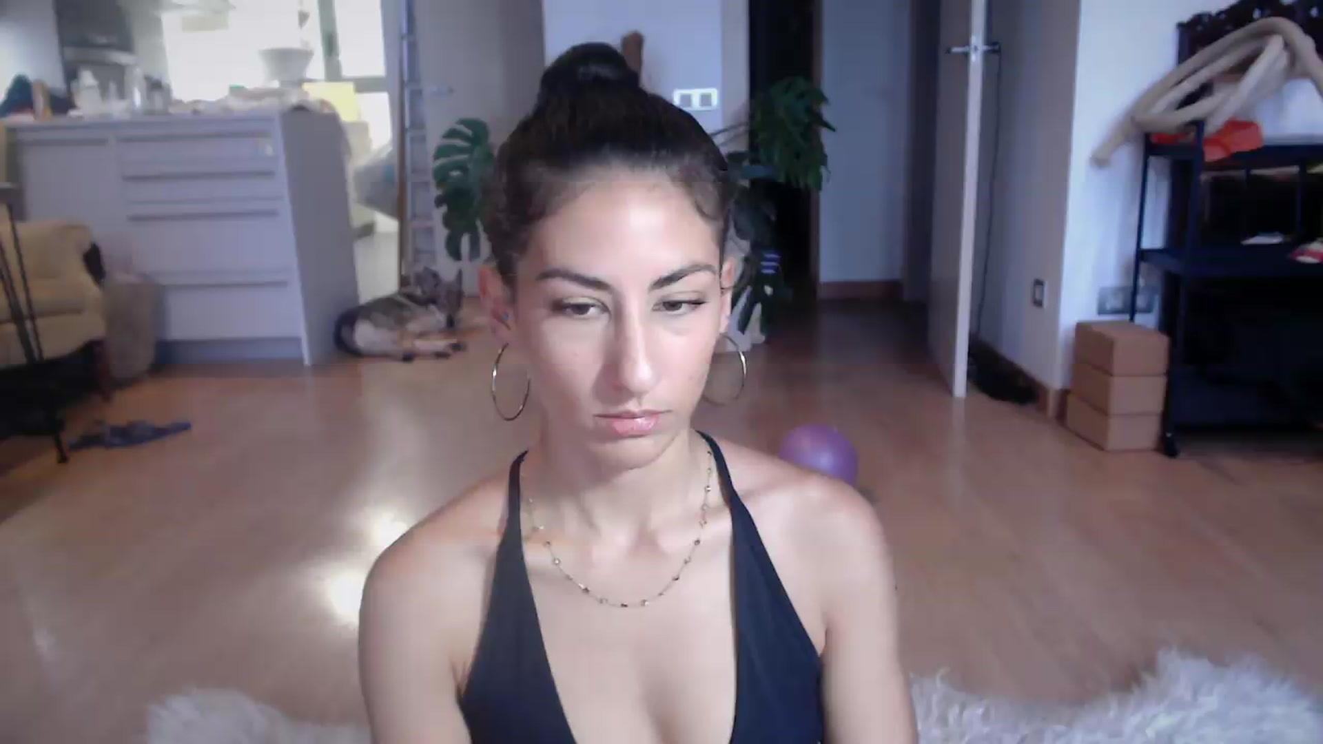 Gallery image thumbnail from TulaLulaVida's myfreecams stream on, 08/25/2026, 17:26 image 4 of 20