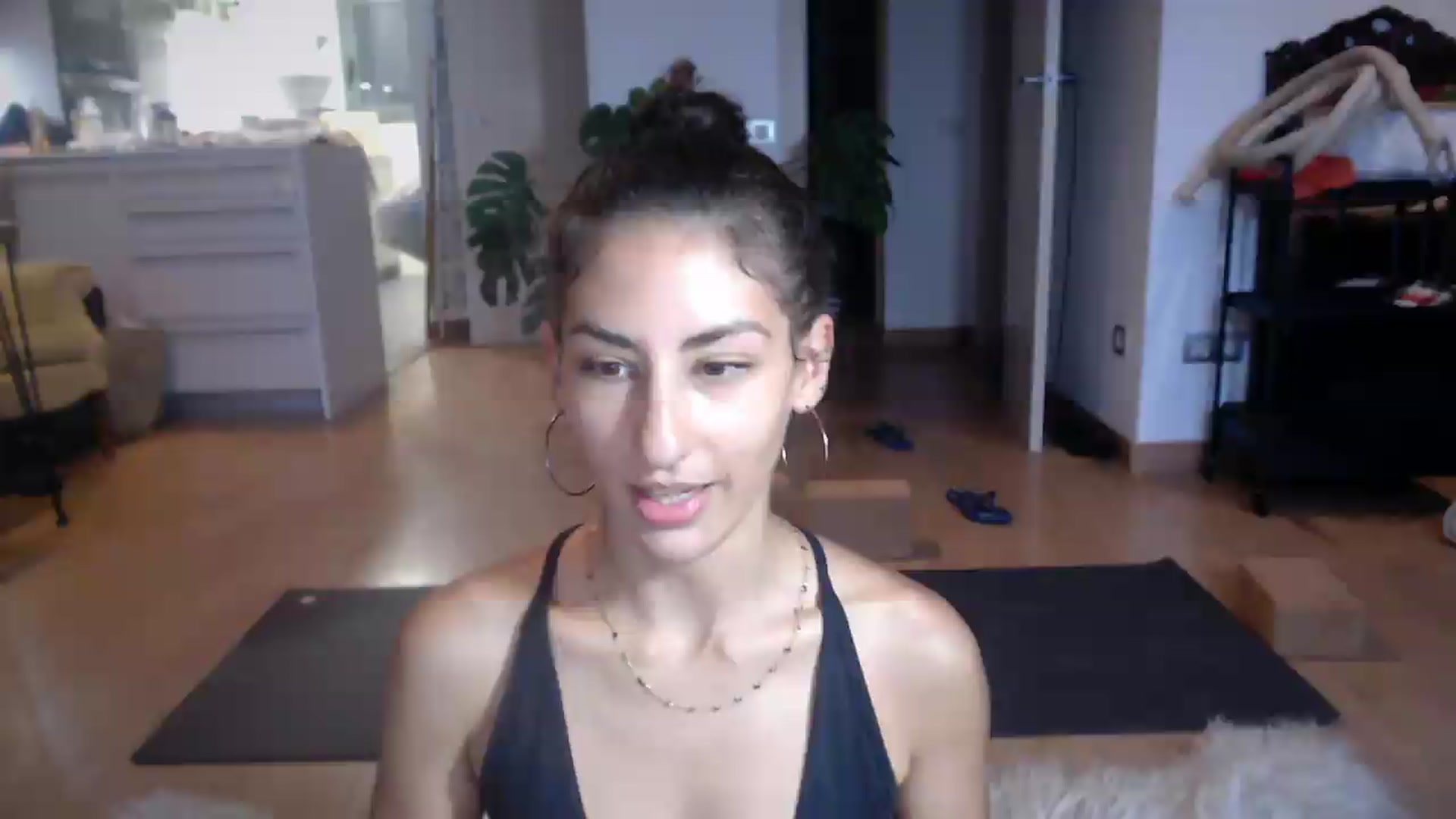 Gallery image thumbnail from TulaLulaVida's myfreecams stream on, 08/25/2026, 18:24 image 7 of 20