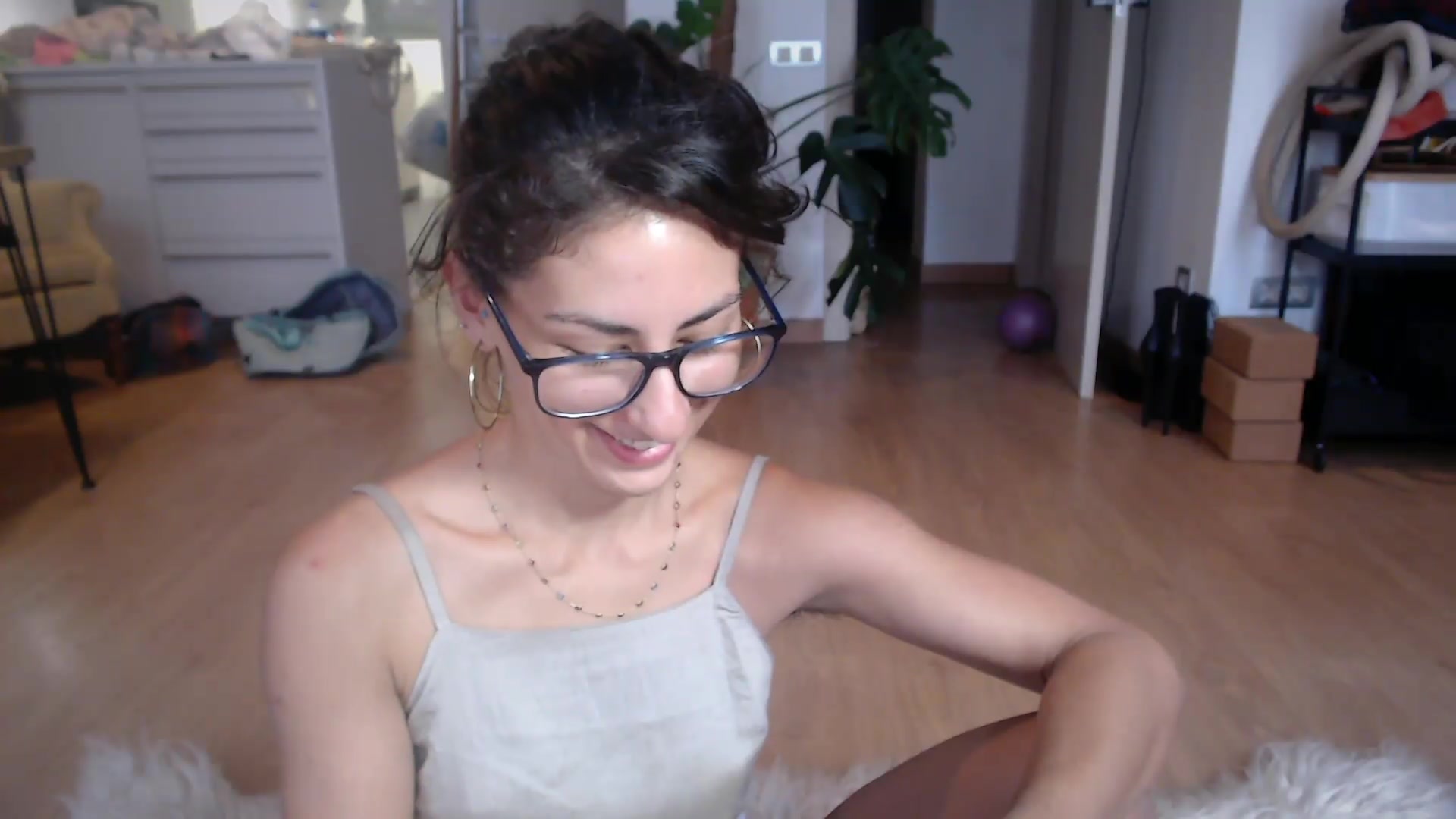 Gallery image thumbnail from TulaLulaVida's myfreecams stream on, 09/01/2026, 17:27 image 14 of 20