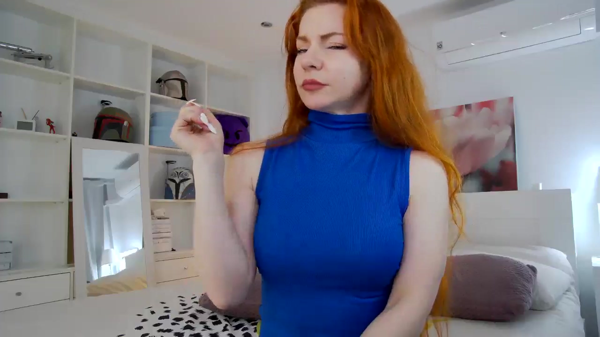 Gallery image thumbnail from TulipWhite's myfreecams stream on, 04/19/2025, 21:25 image 8 of 20