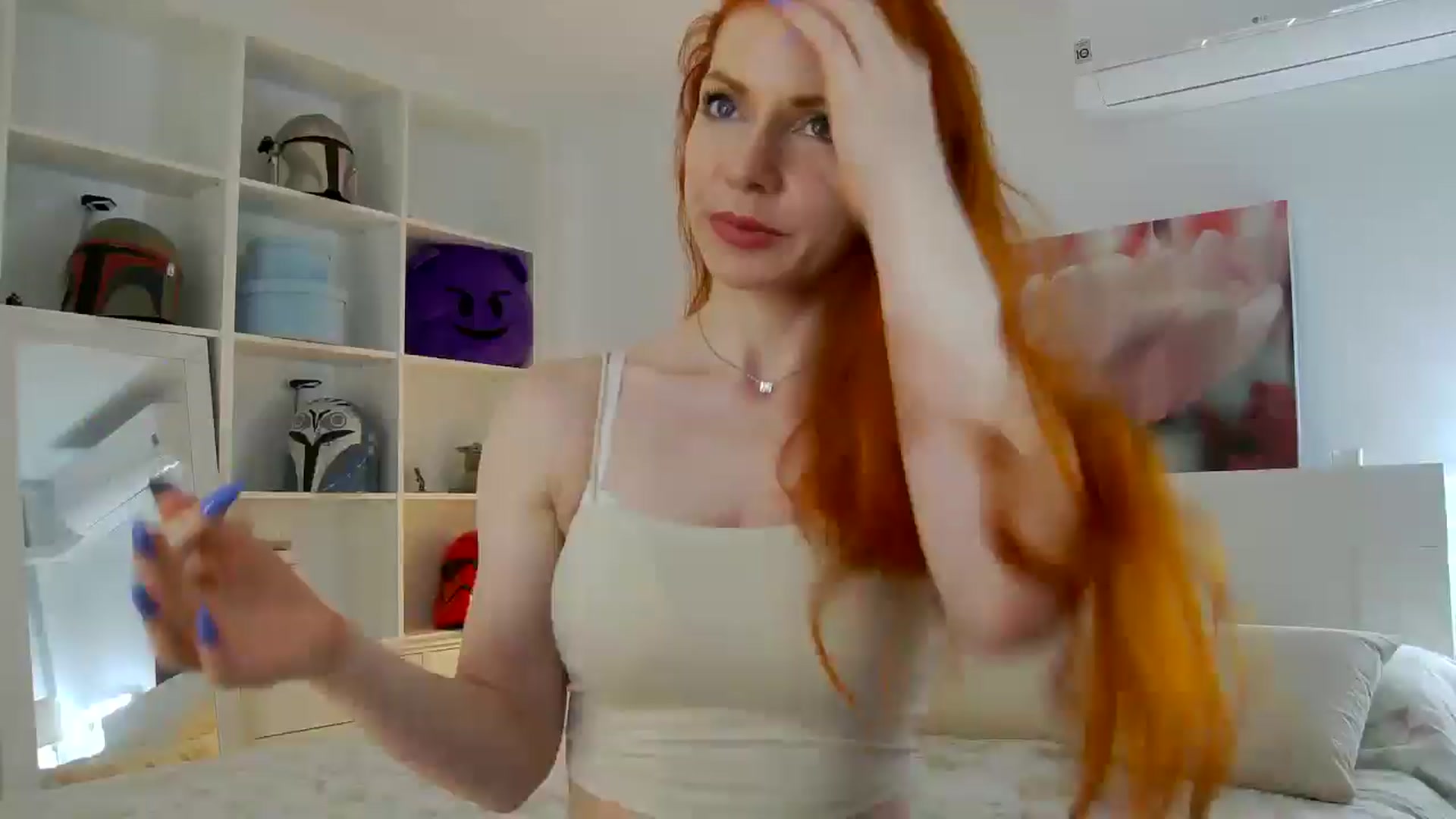 Gallery image thumbnail from TulipWhite's myfreecams stream on, 07/09/2025, 19:25 image 13 of 20