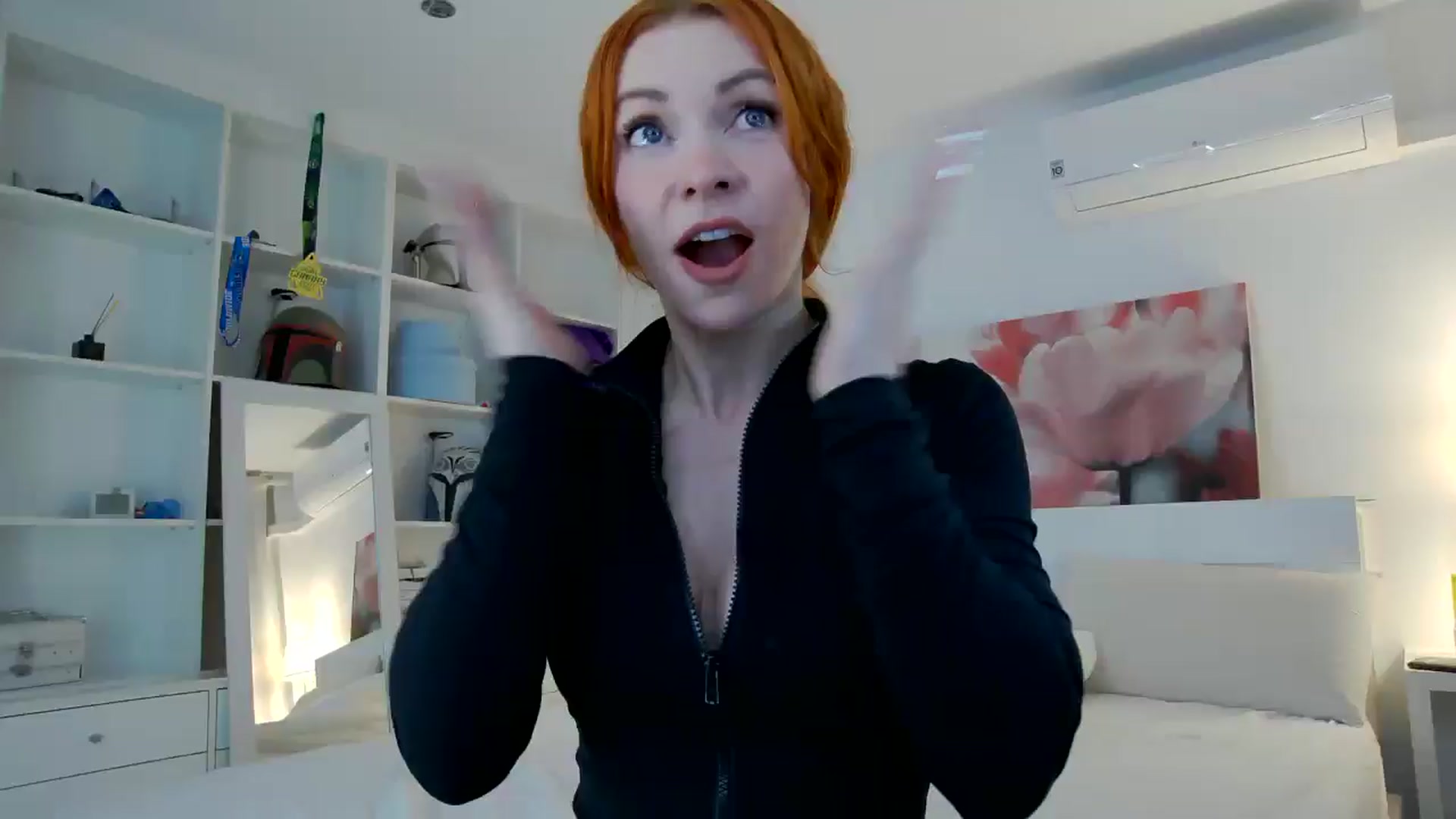 Gallery image thumbnail from TulipWhite's myfreecams stream on, 10/10/2025, 20:38 image 1 of 20
