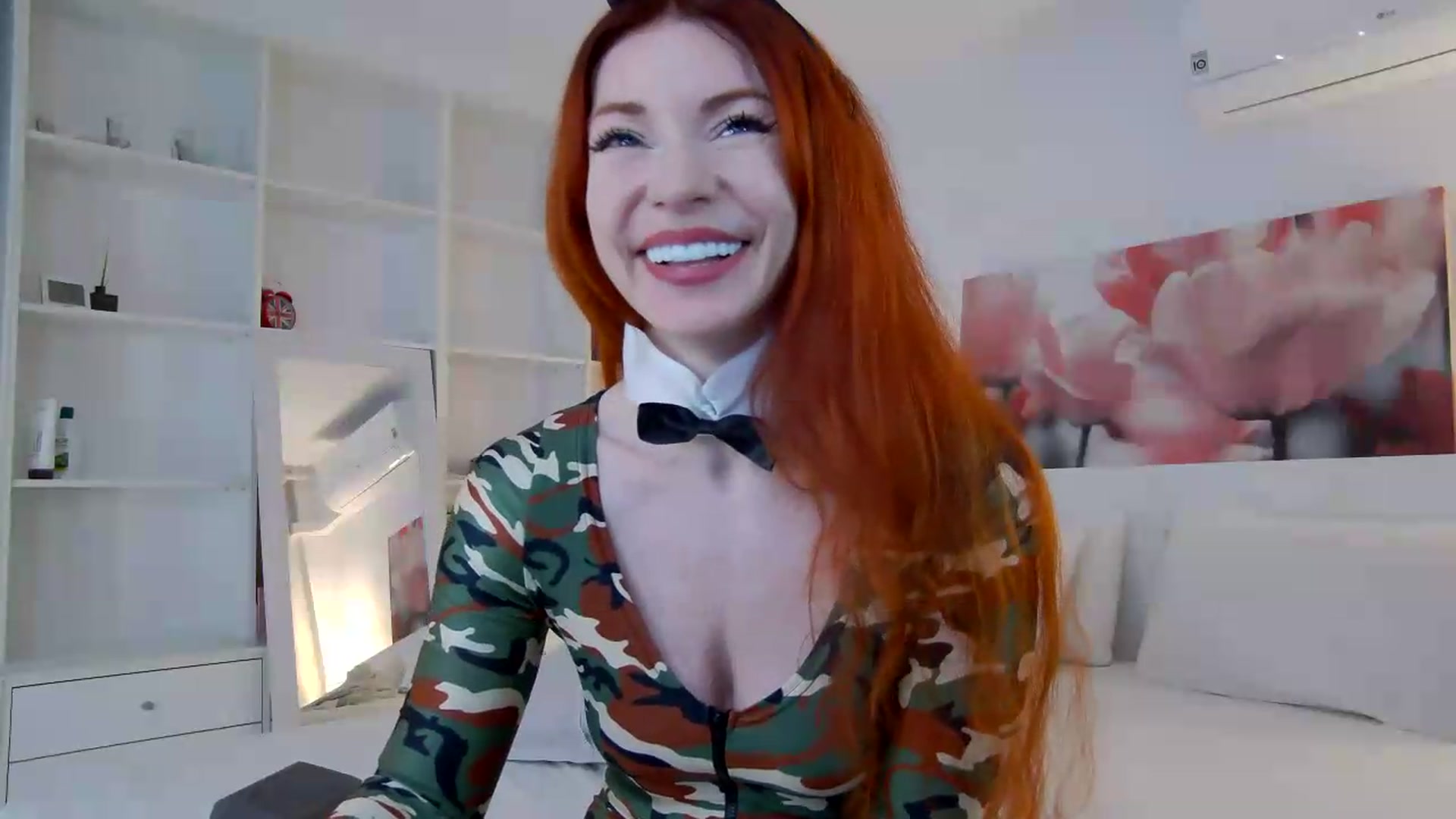 Gallery image thumbnail from TulipWhite's myfreecams stream on, 06/06/2026, 21:07 image 4 of 20