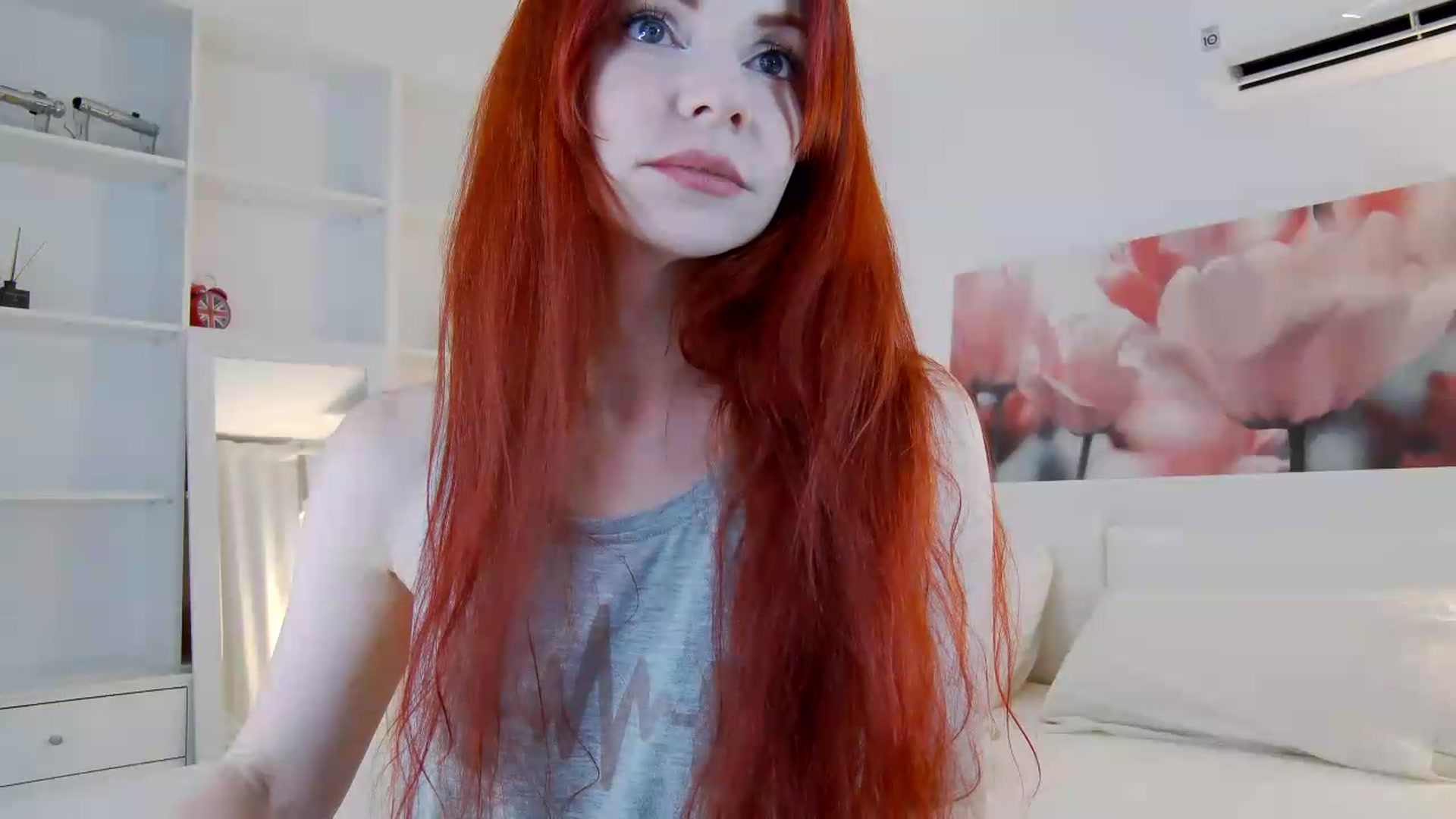 Gallery image thumbnail from TulipWhite's myfreecams stream on, 07/04/2026, 21:25 image 5 of 20