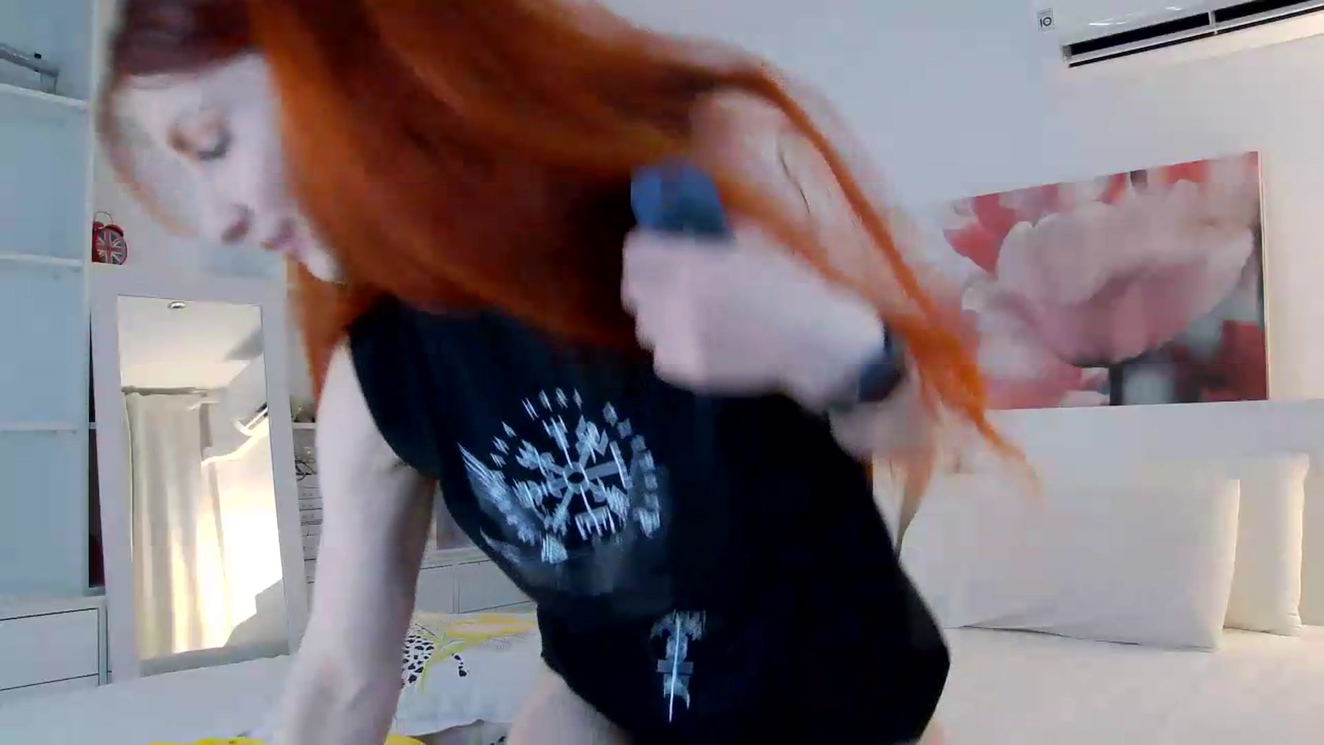 Gallery image thumbnail from TulipWhite's myfreecams stream on, 07/11/2026, 17:31 image 8 of 20