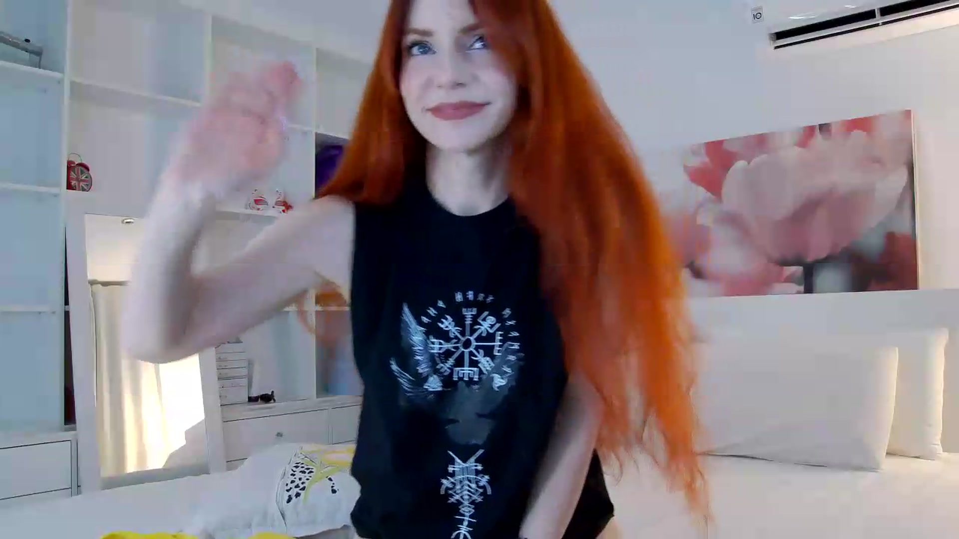 Gallery image thumbnail from TulipWhite's myfreecams stream on, 07/11/2026, 17:31 image 4 of 20