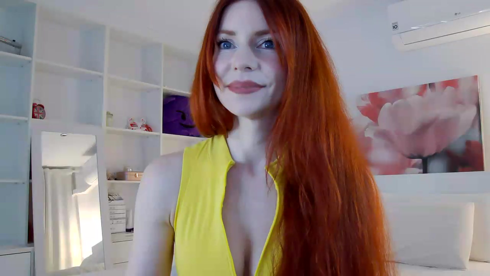 Gallery image thumbnail from TulipWhite's myfreecams stream on, 07/11/2026, 18:40 image 8 of 20